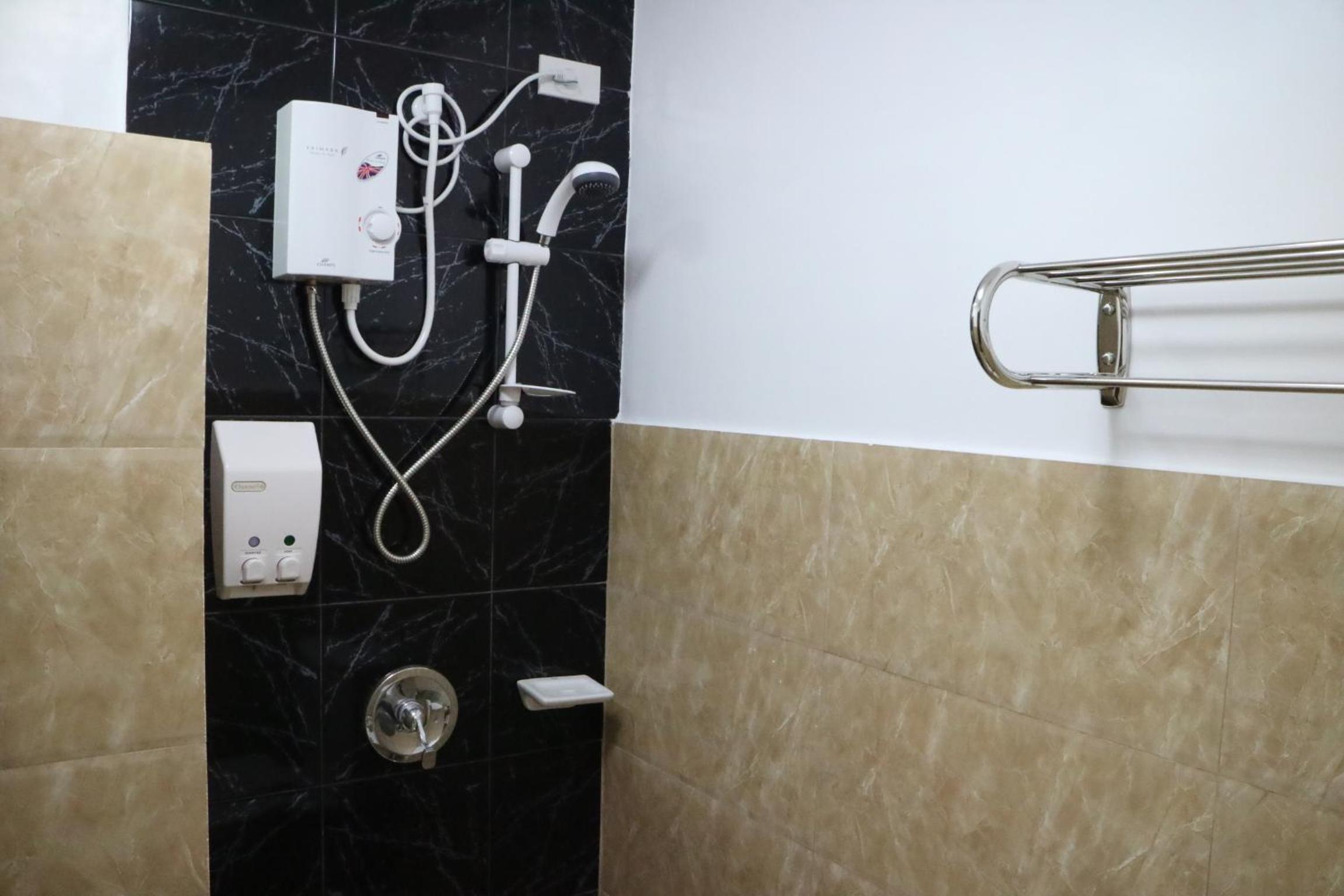 Two-Bedroom Apartment - Photo 21