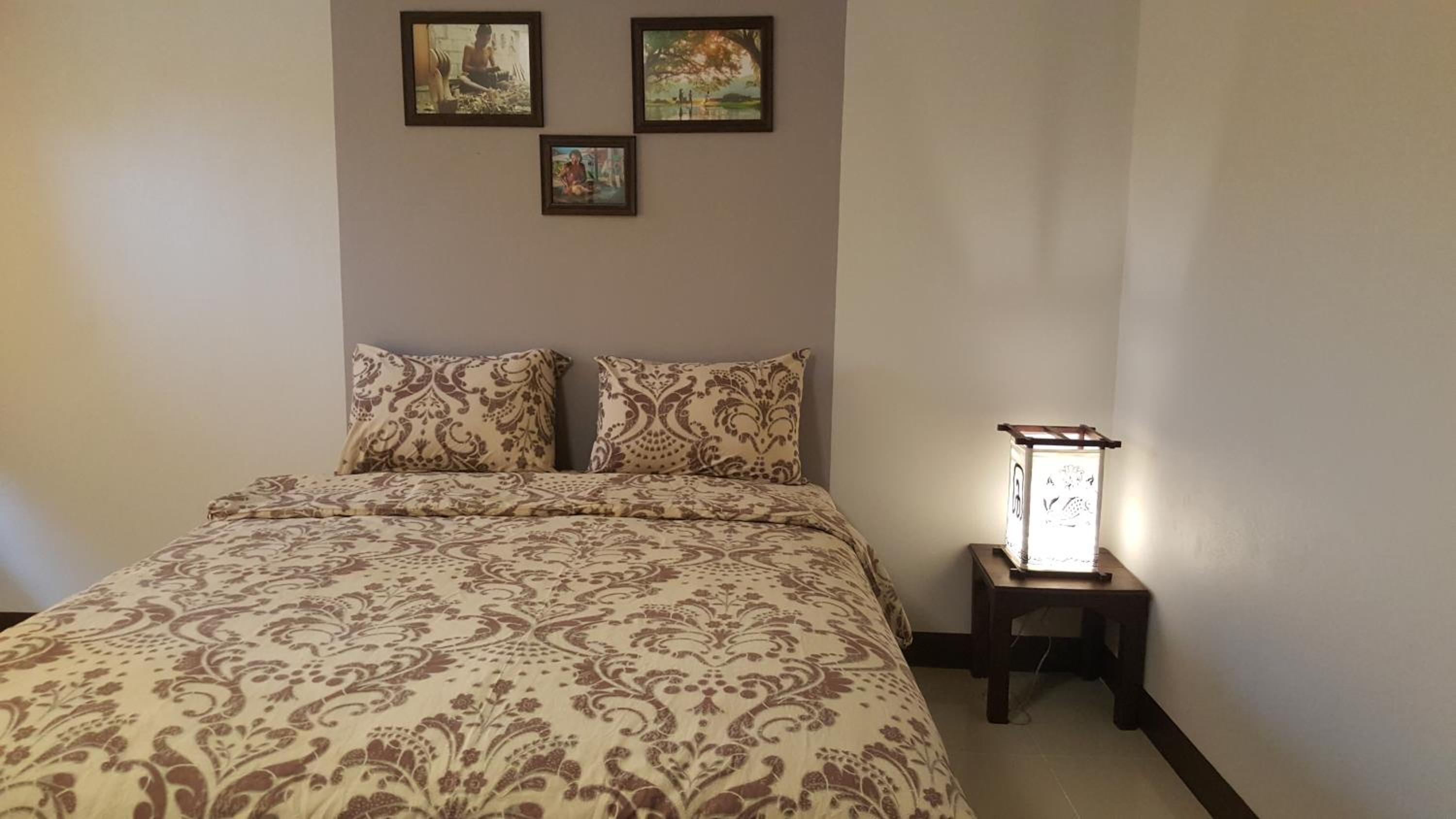 Queen Room with Balcony photo 1
