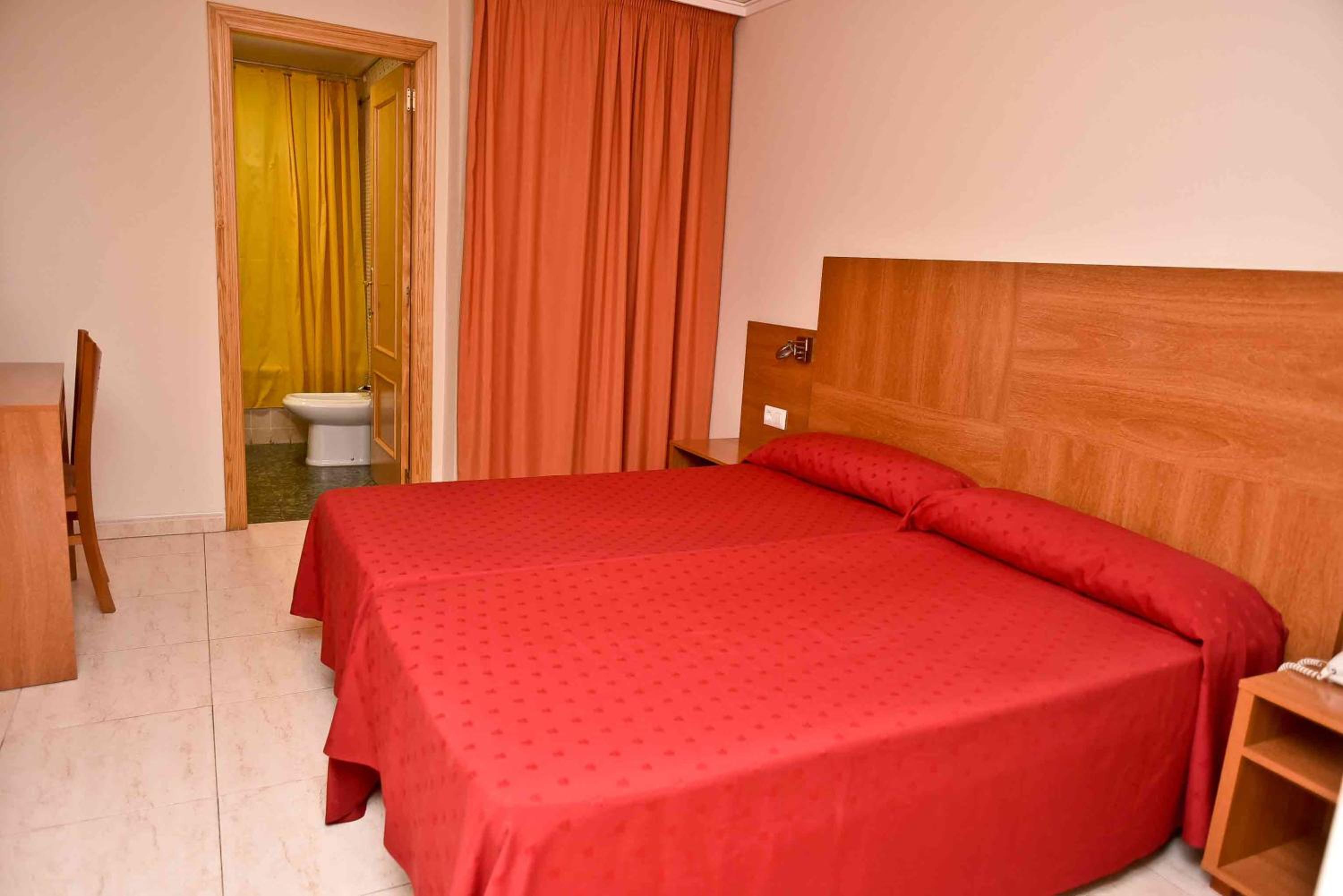 Habitación Doble o con Dos Camas