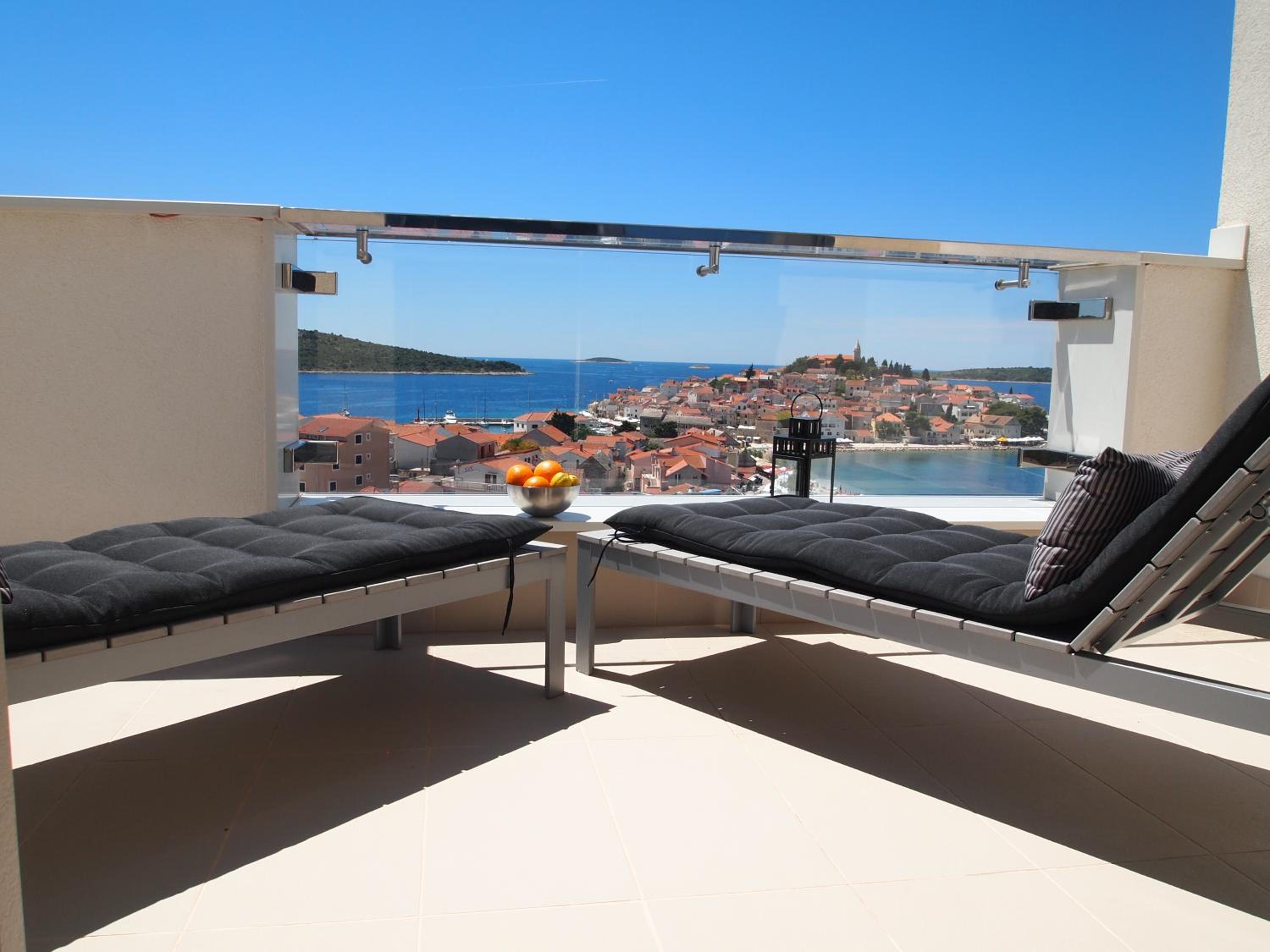 Penthouse Two-Bedroom Apartment with Terrace and Sea View