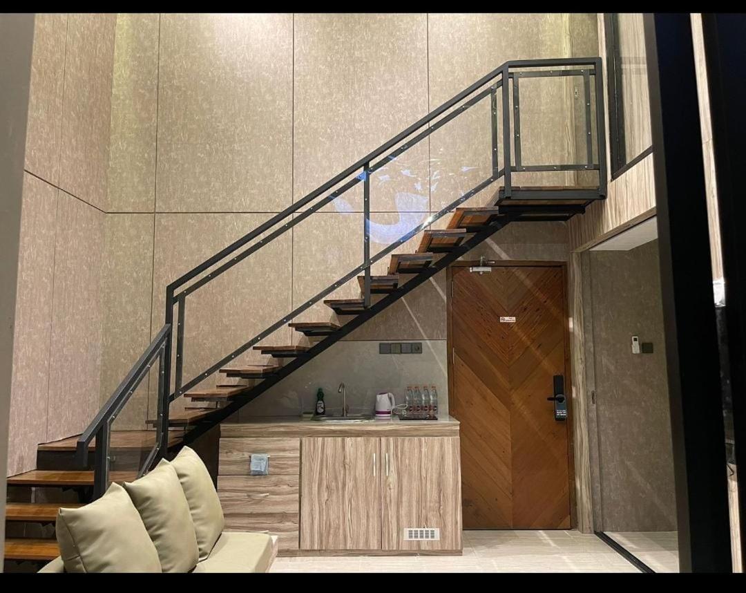Family Room photo 1