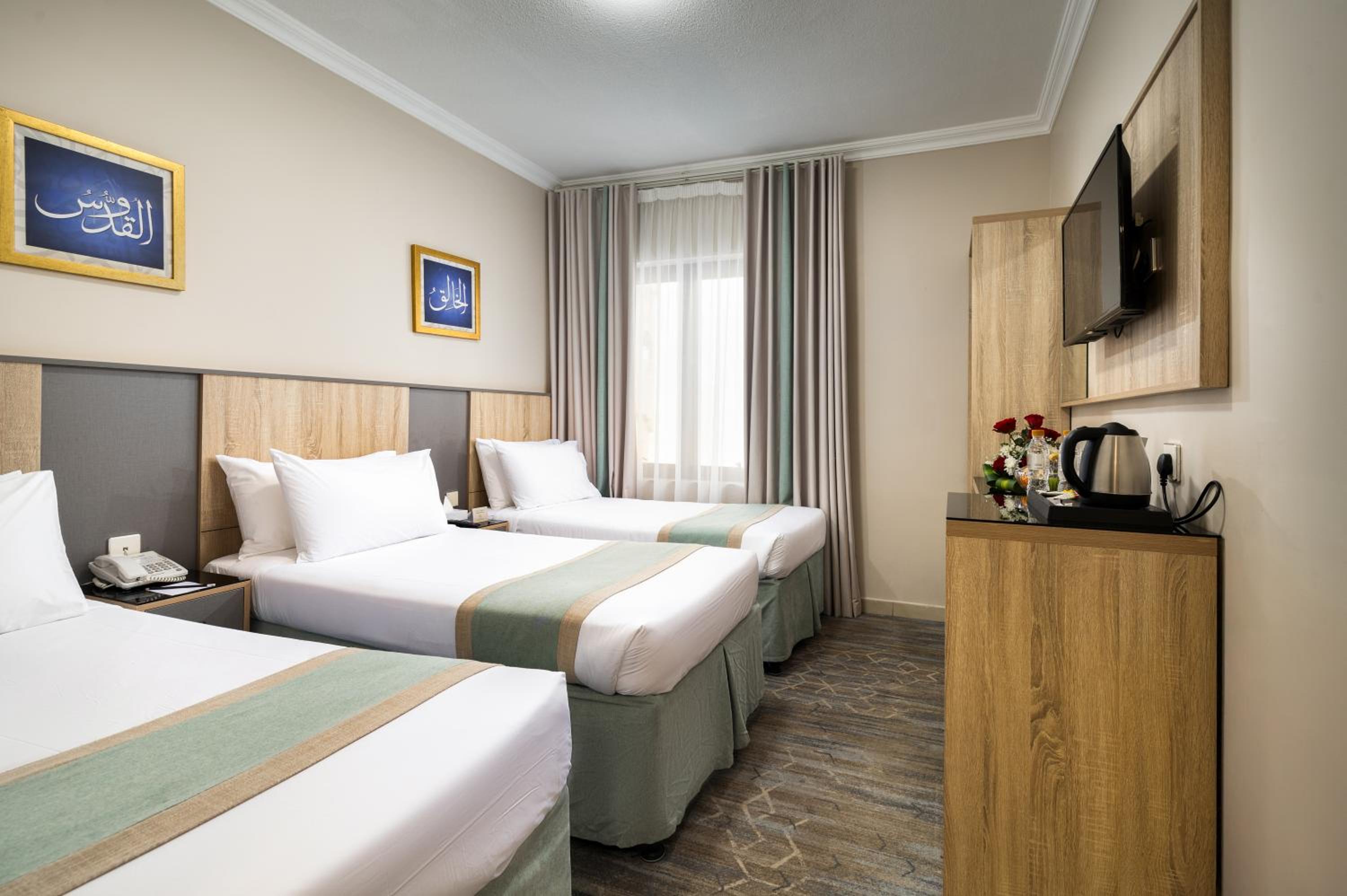 Standard Triple Room - Photo 1