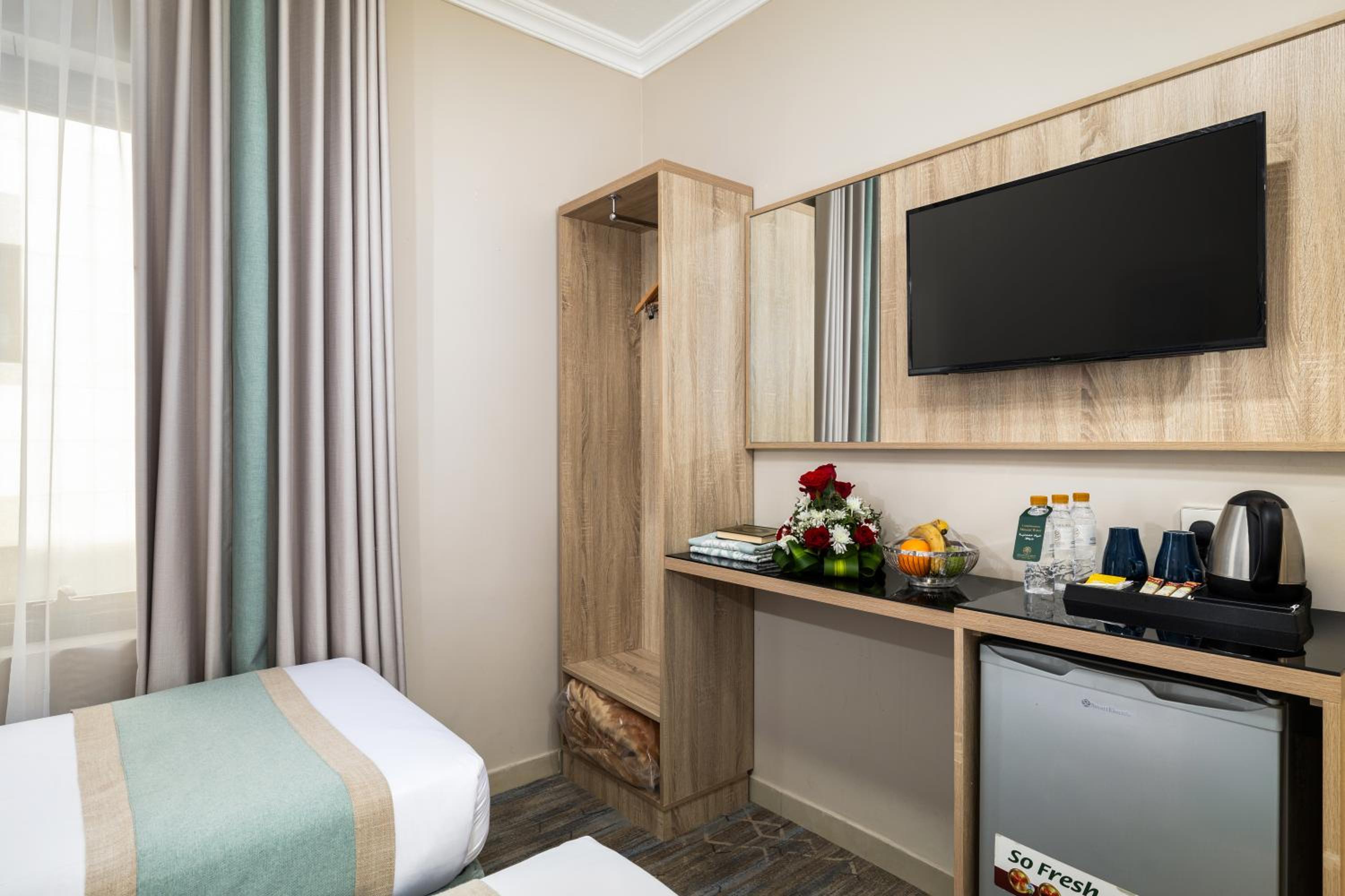 Standard Twin Room - Photo 1
