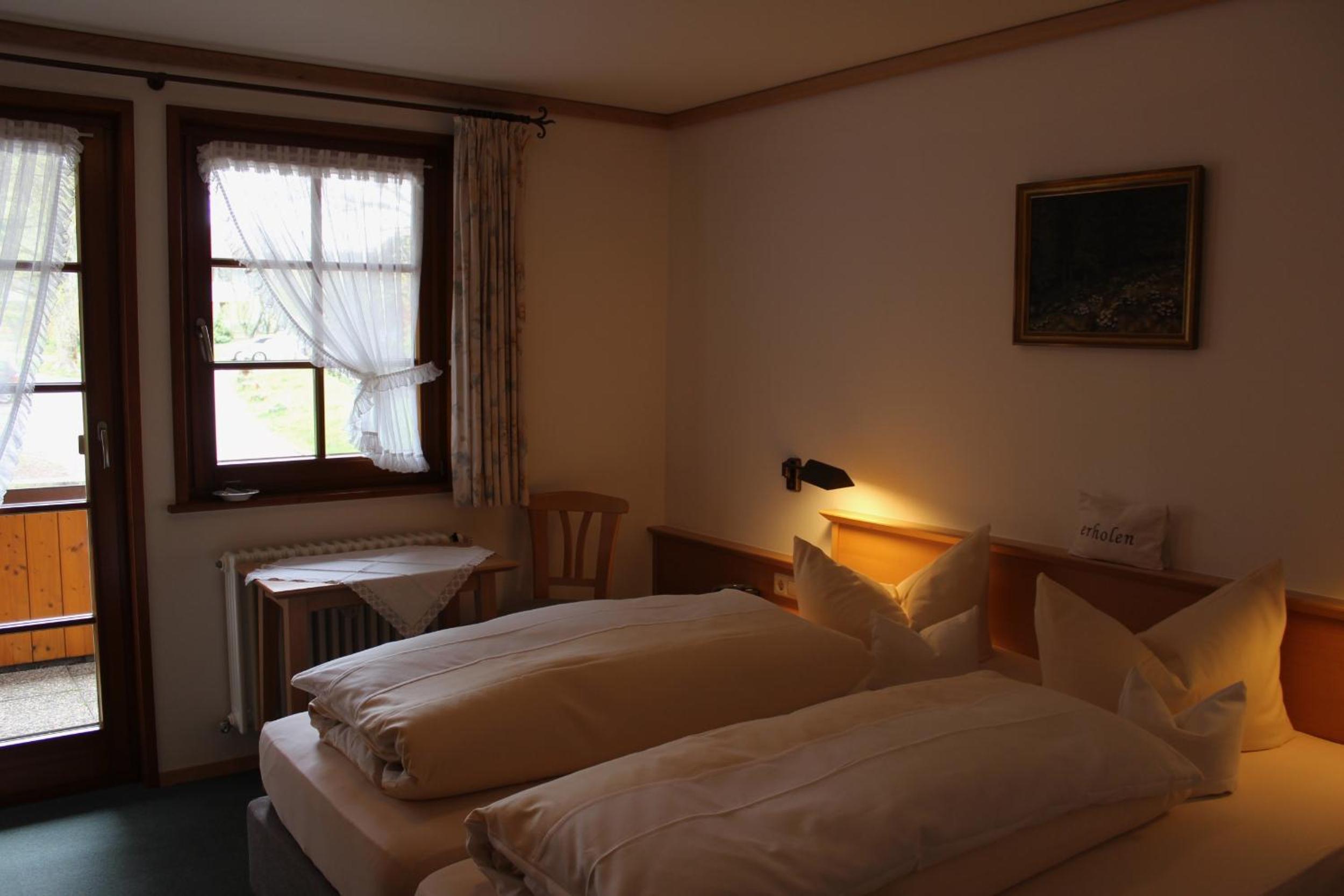 Superior One-Bedroom Apartment