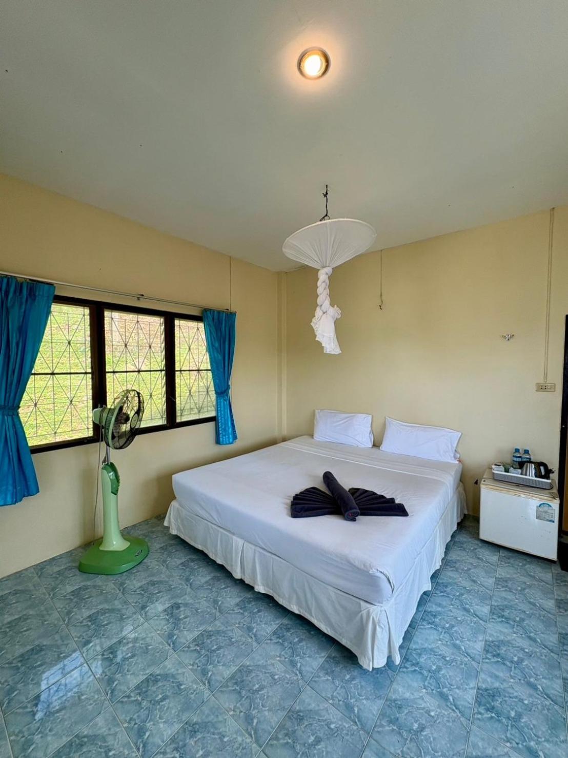 Bungalow with Fan photo 2