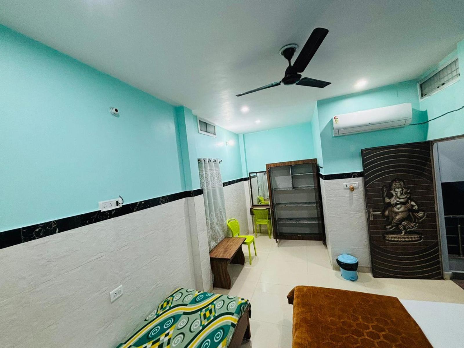 Triple Room - Photo 15