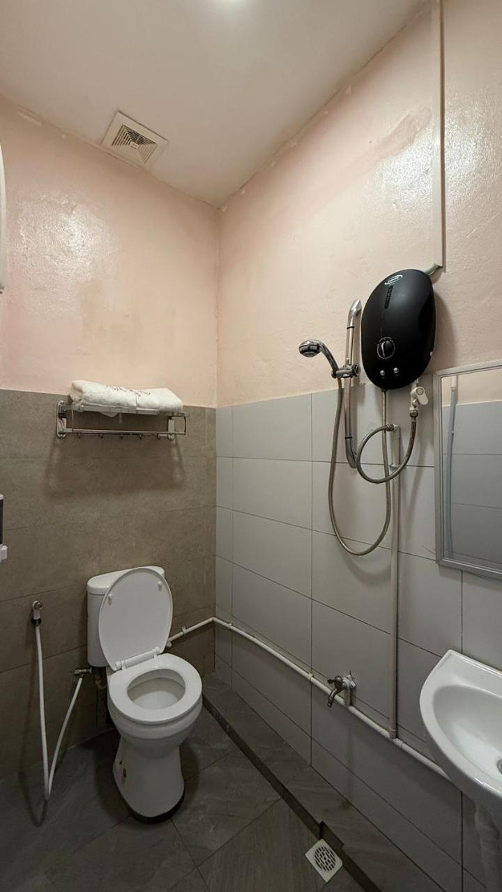 Standard Double Room - Photo 2