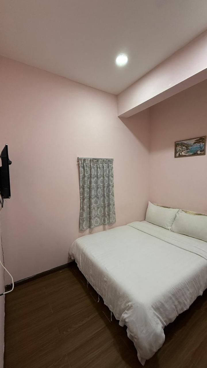 Standard Double Room - Photo 3