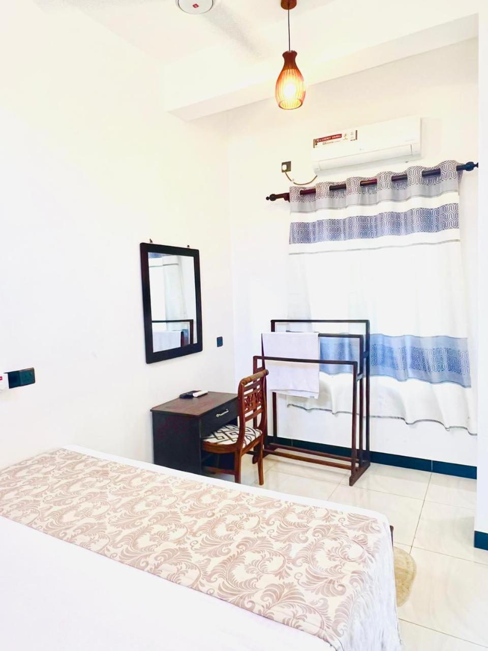 Standard Double Room photo 3