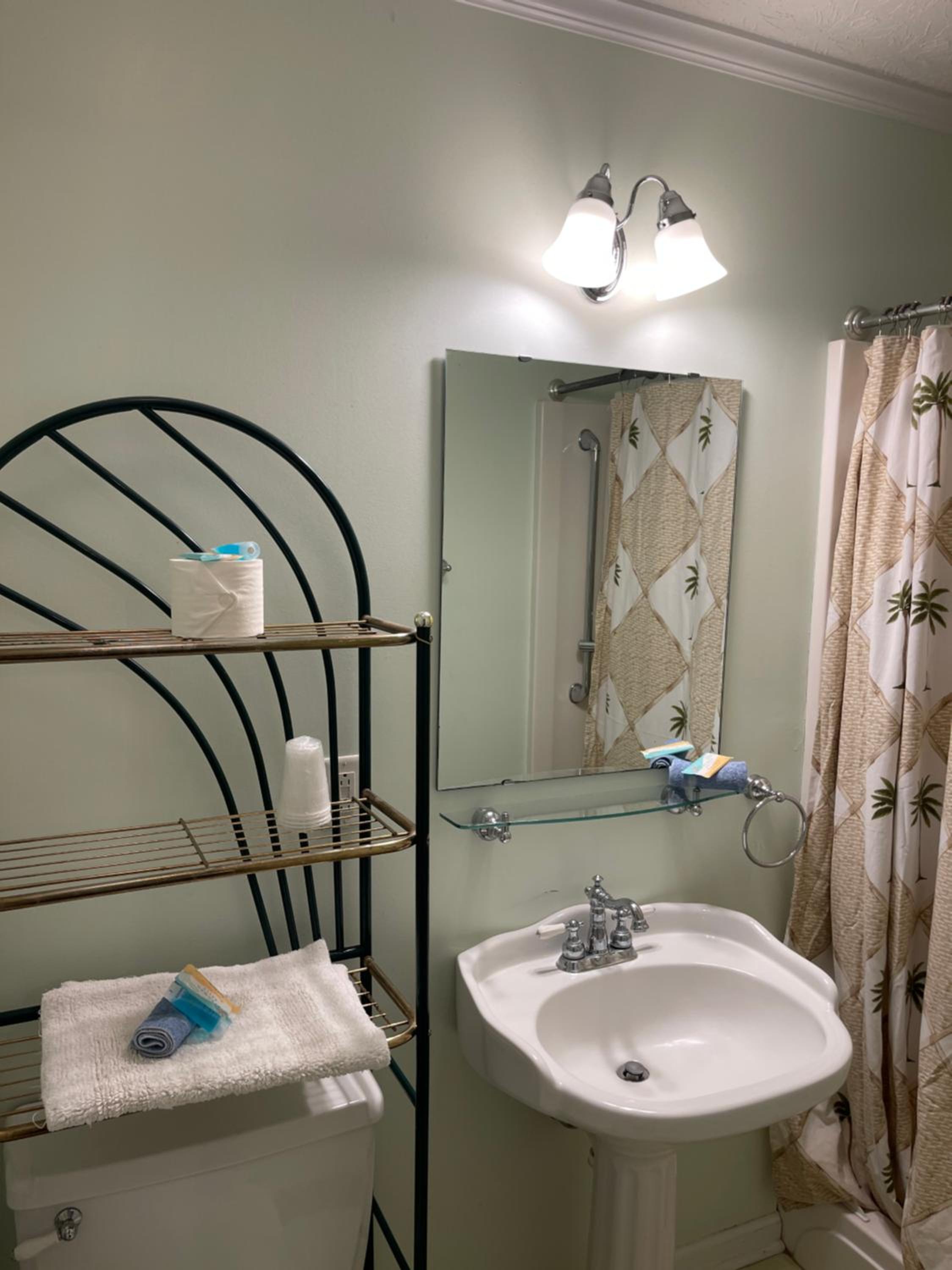 Twin Room with Bathroom photo 3