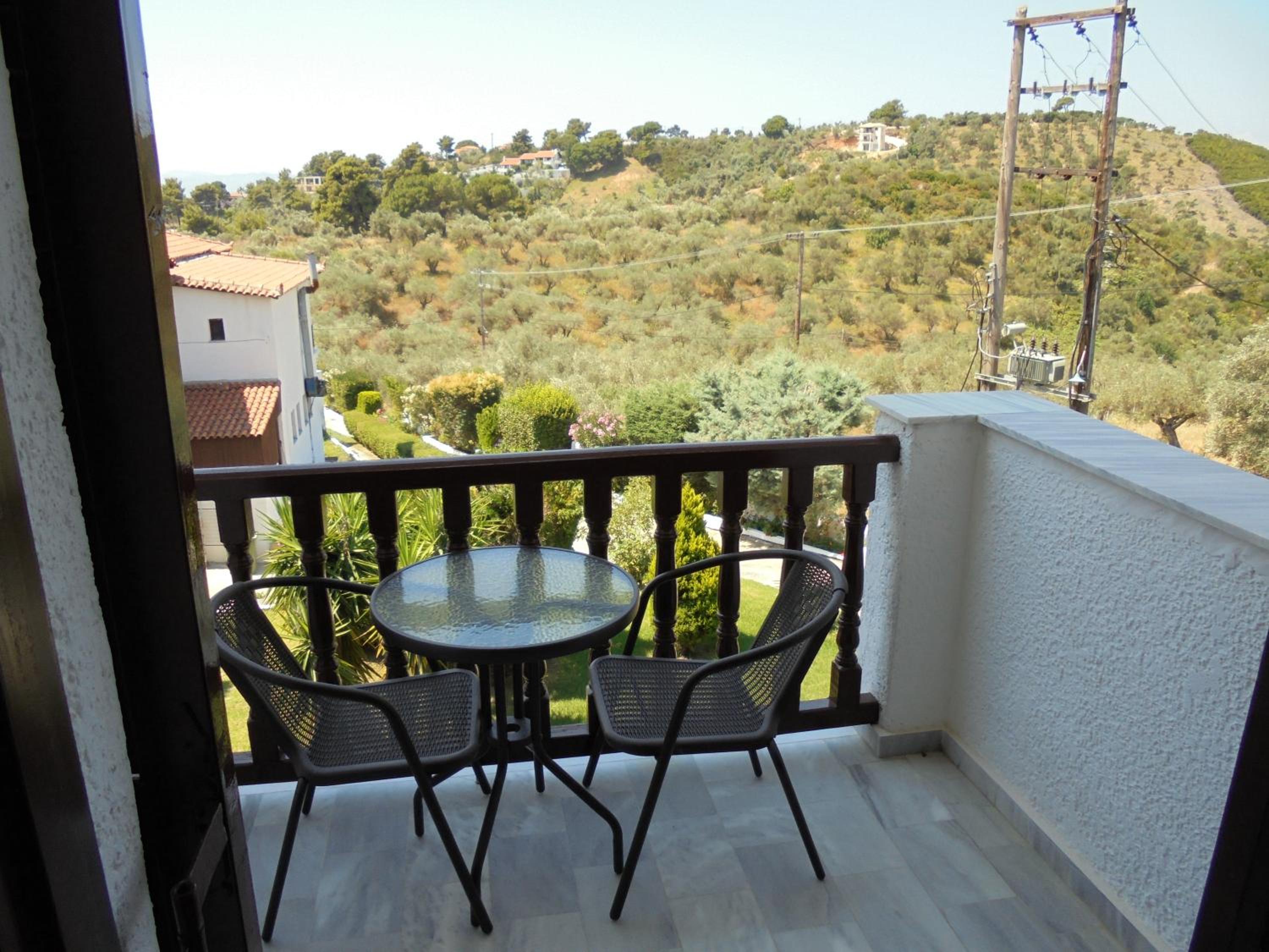 Twin Room with Garden View photo 2