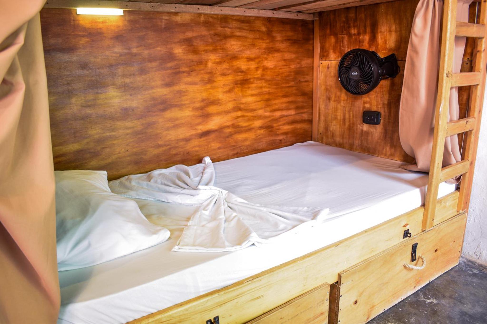 4-Bed Mixed Dormitory Room photo 3