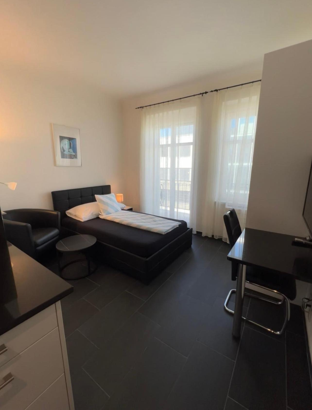 Economy Single Room