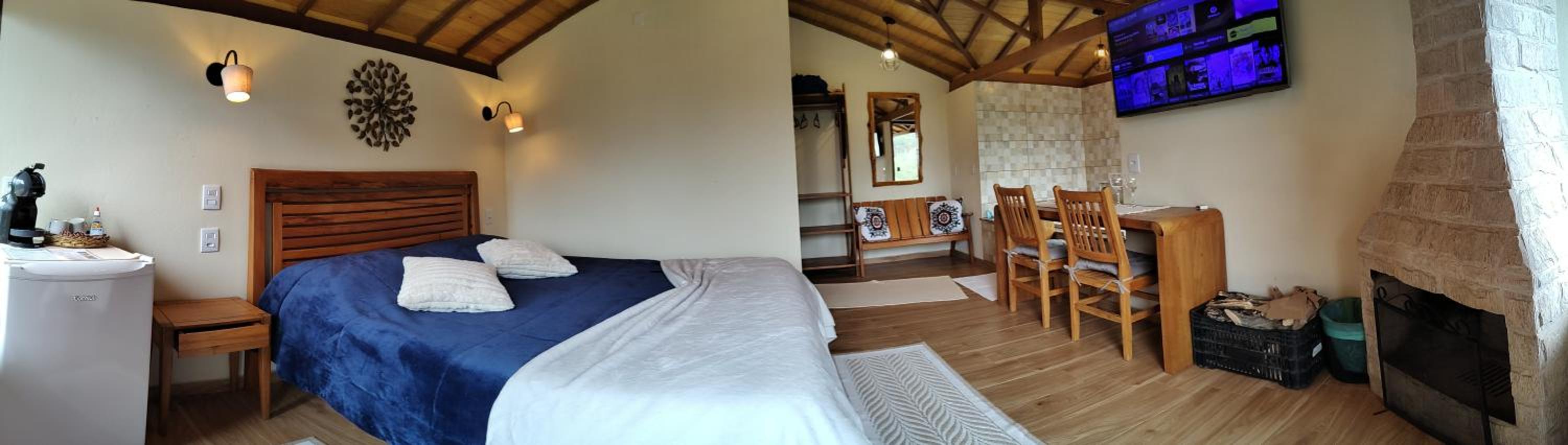 Deluxe Bungalow with Garden View photo 3