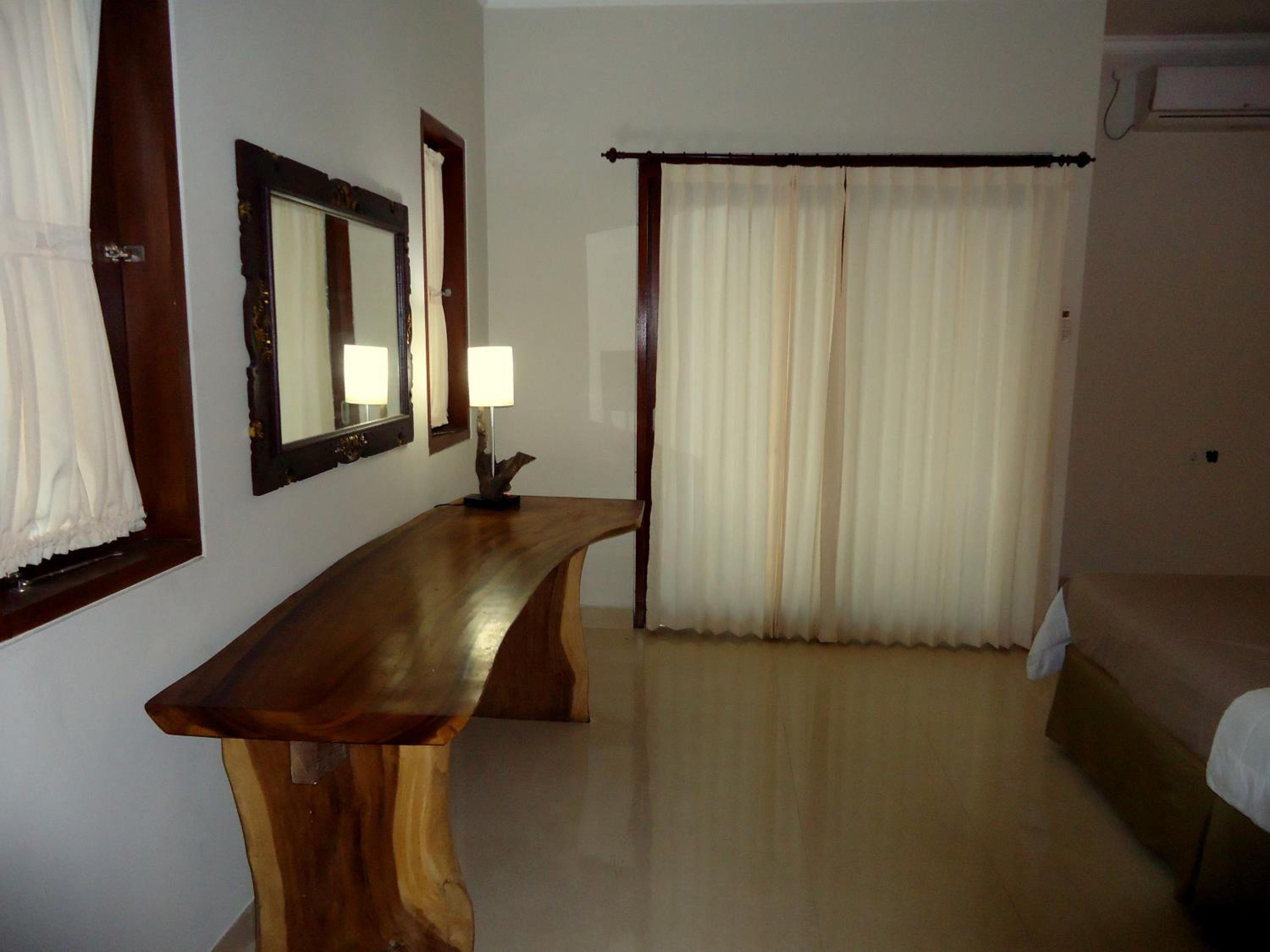 Standard Double Room - Photo 18
