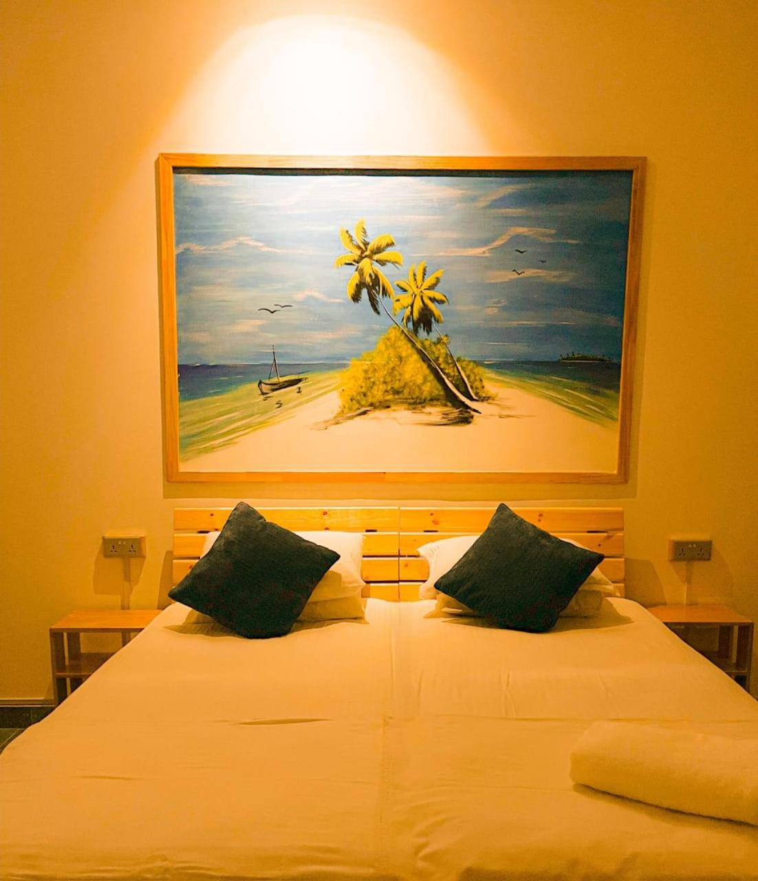Double Room - Photo 6
