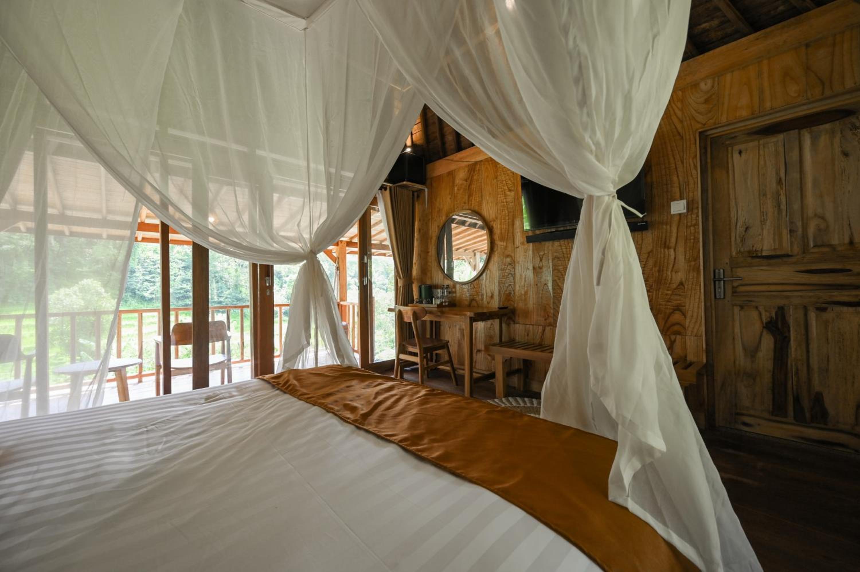 Villa - Photo 8