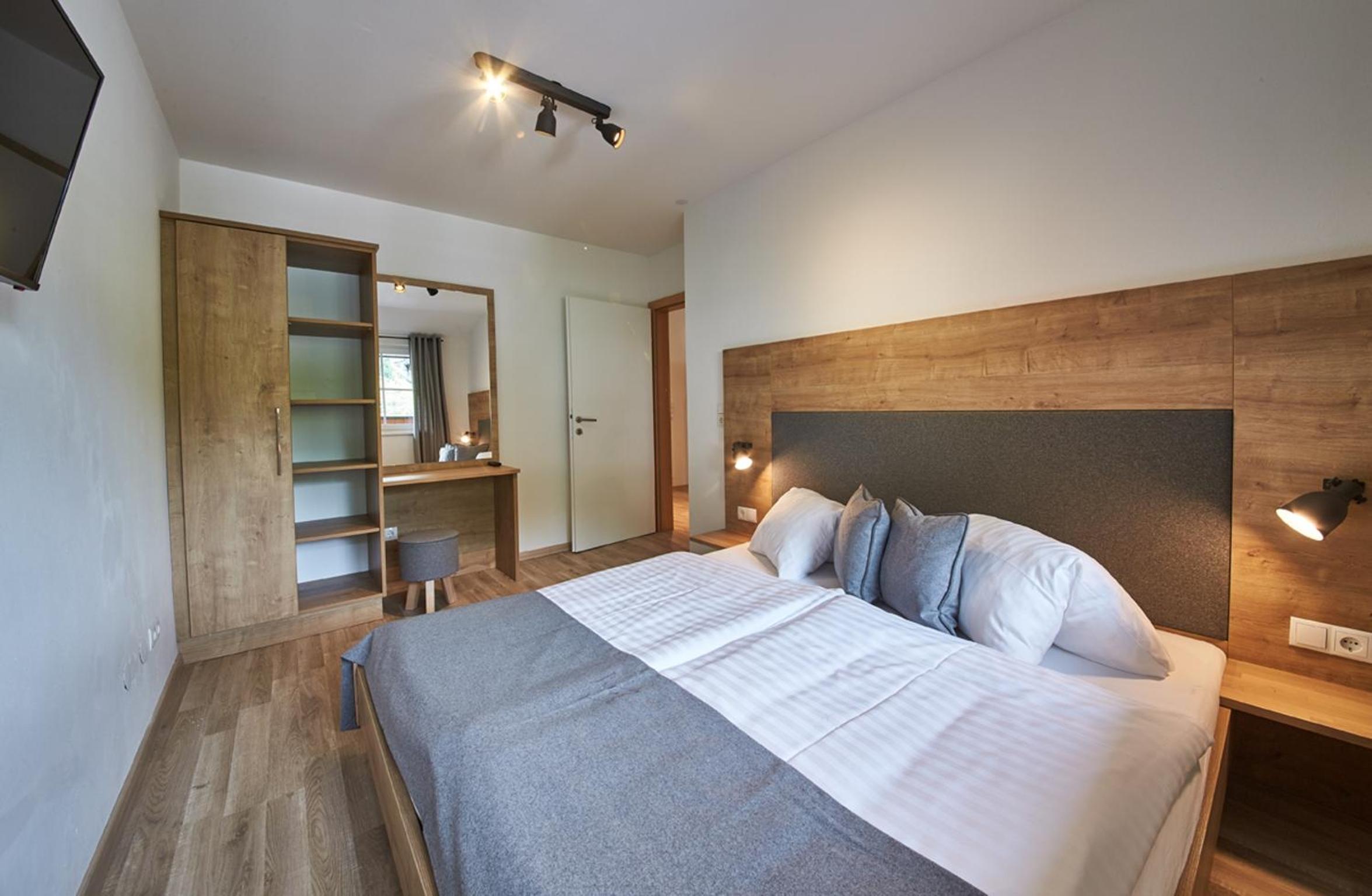 Comfort Four-Bedroom Apartment with Sauna and Whirlpool photo 3