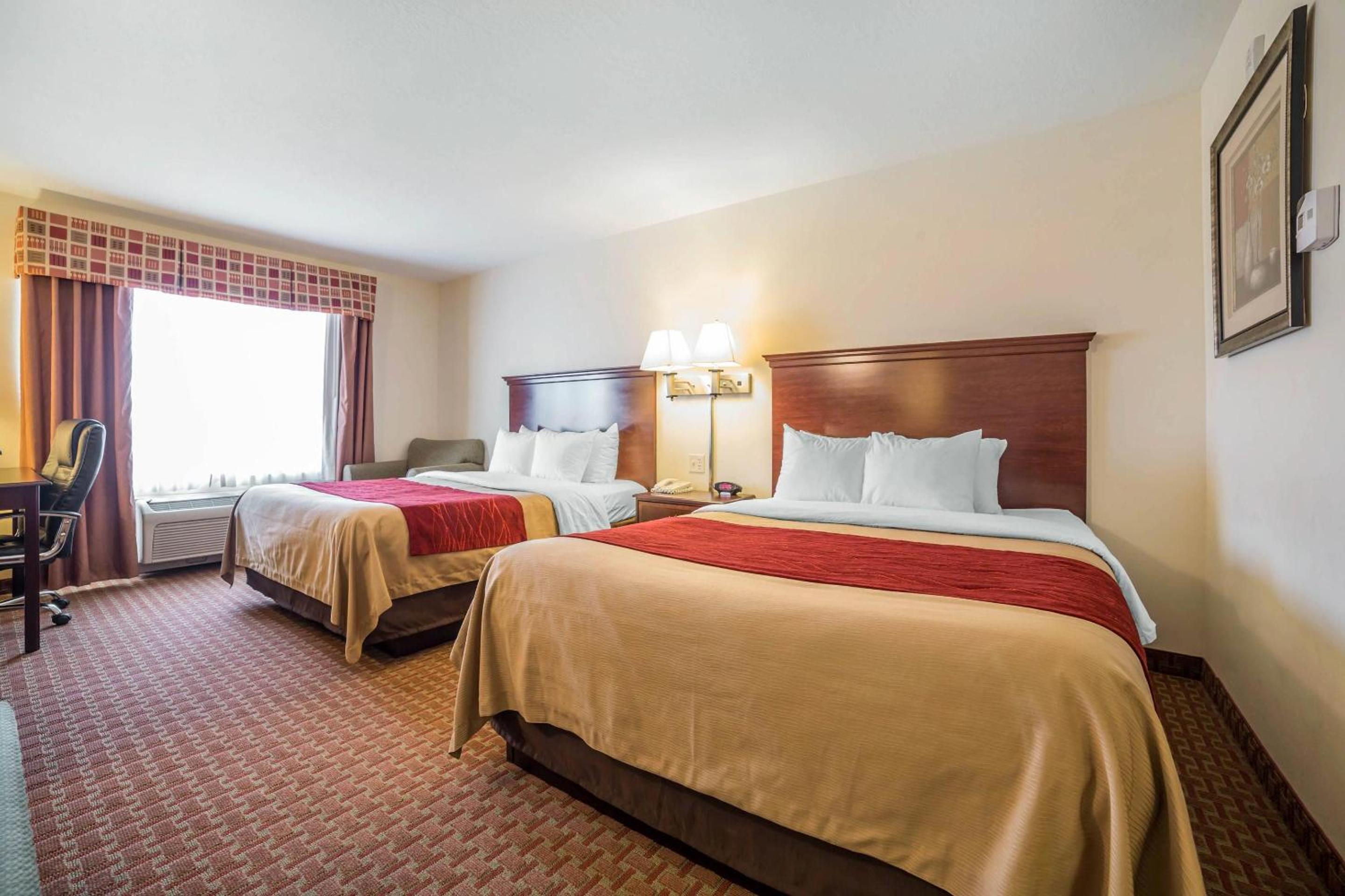 Queen Room with Two Queen Beds - Accessible/Non-Smoking  - Photo 1