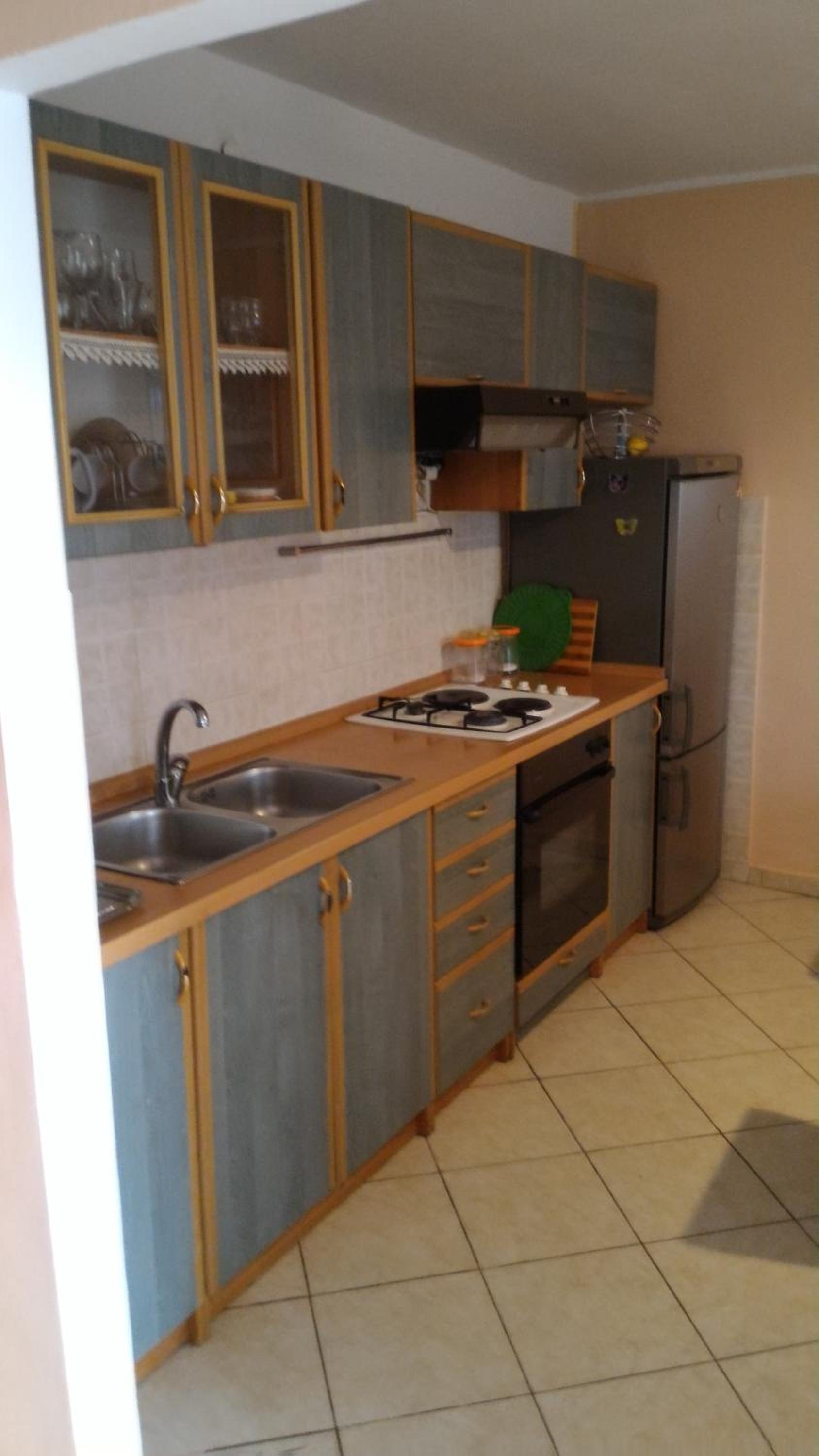 Two-Bedroom Apartment - Photo 3