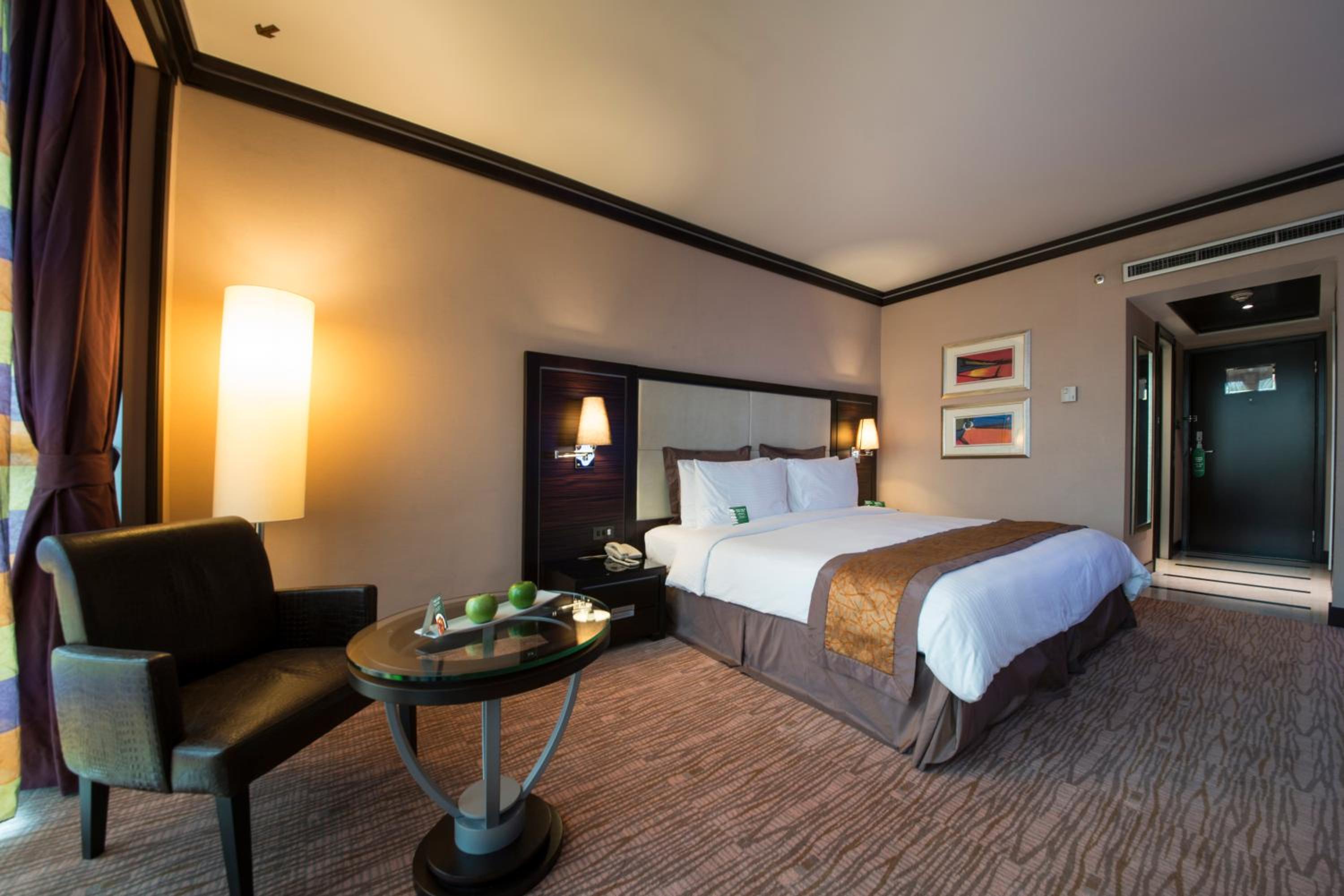 Standard Queen Room - Photo 2