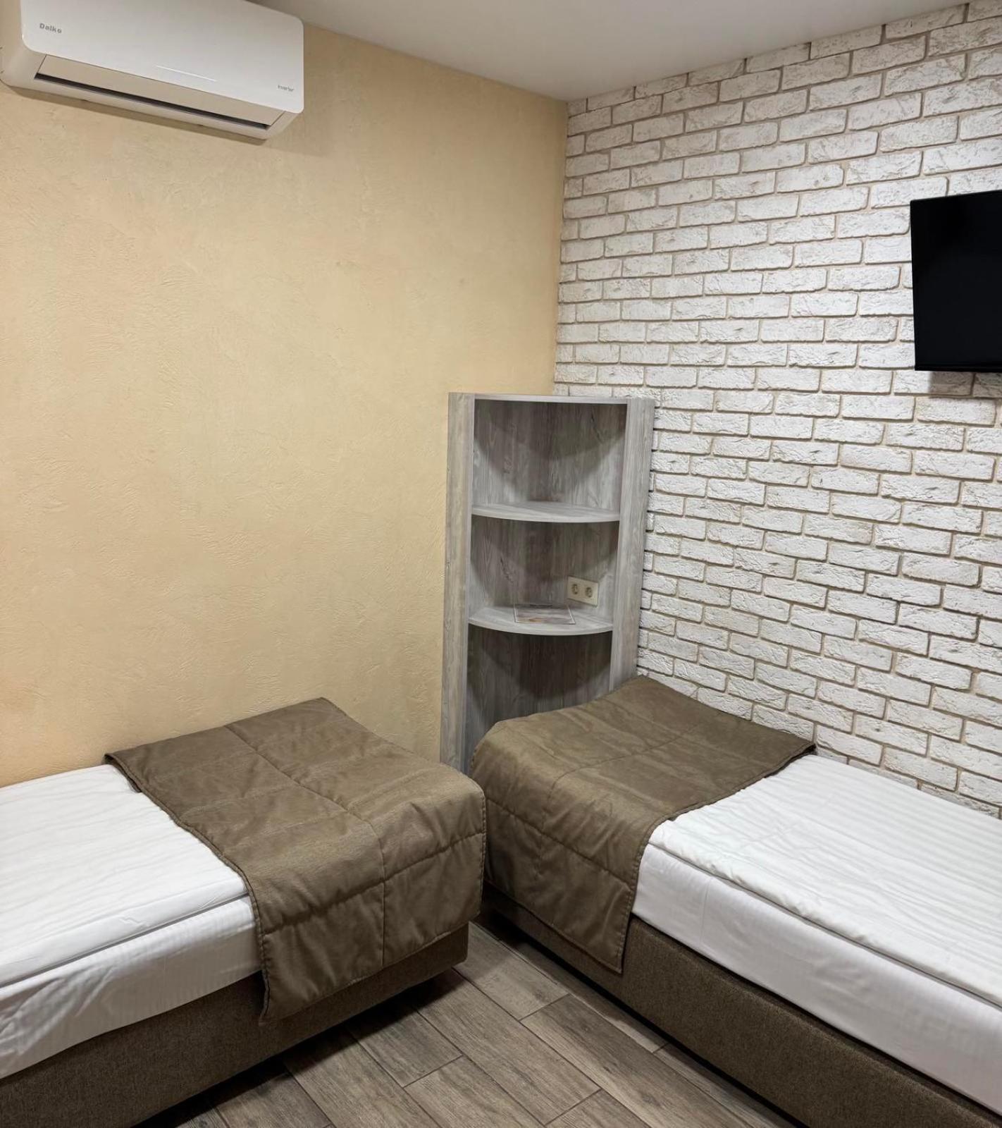 Budget Twin Room photo 1