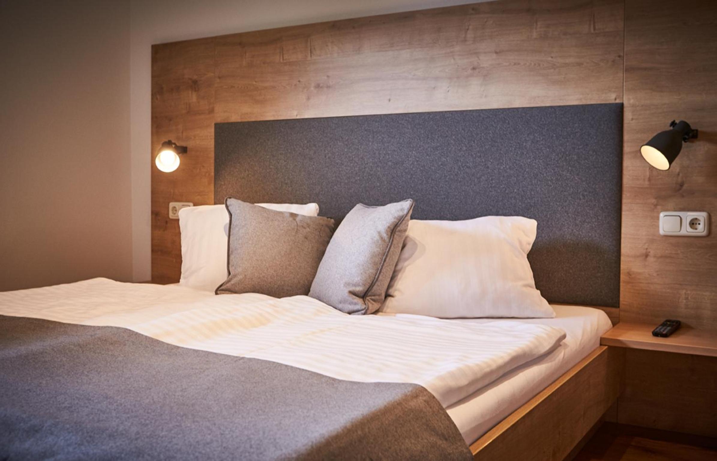 One-Bedroom Apartment with Balcony photo 1