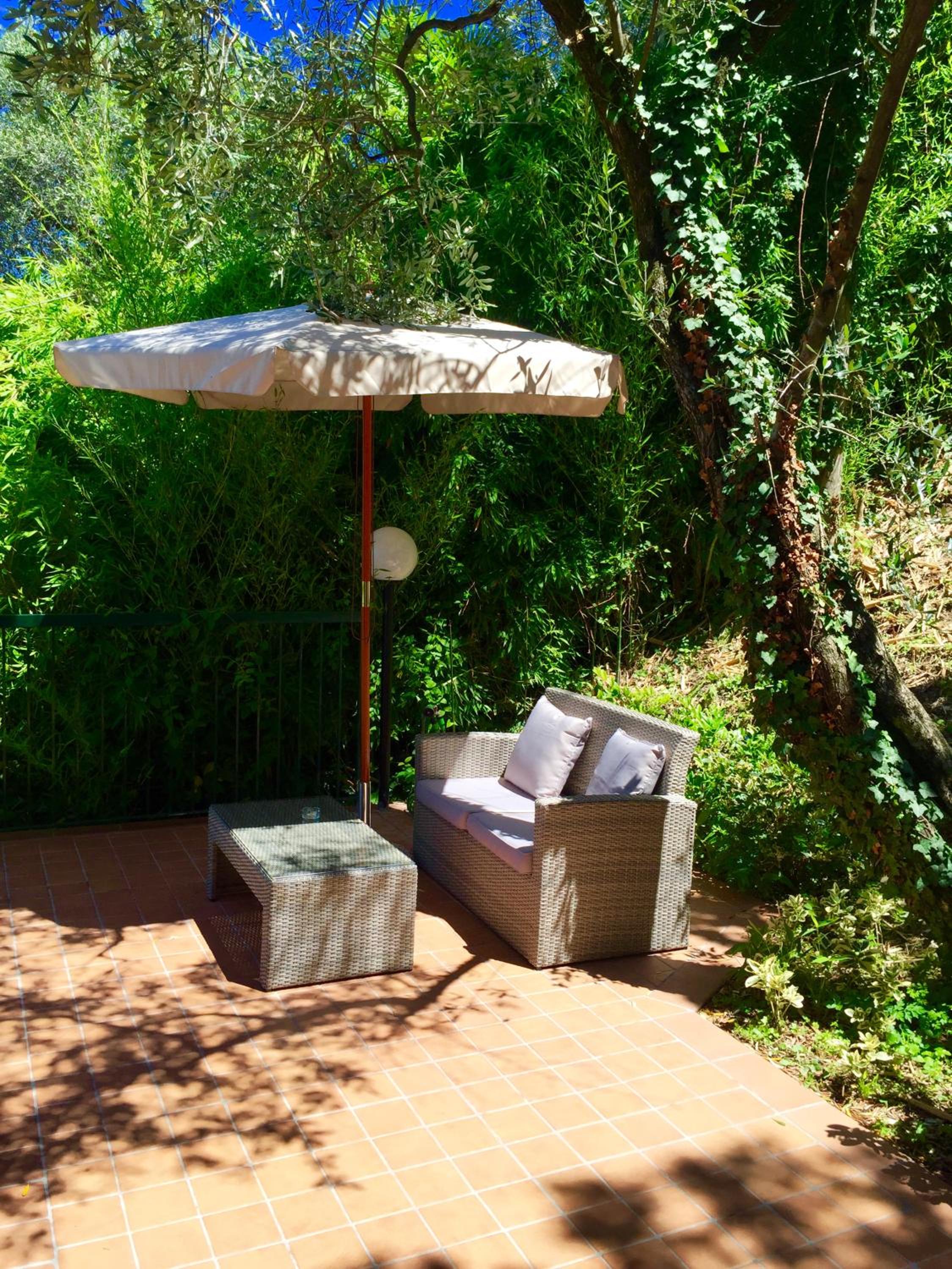 Double Room with Garden and Lake View photo 1