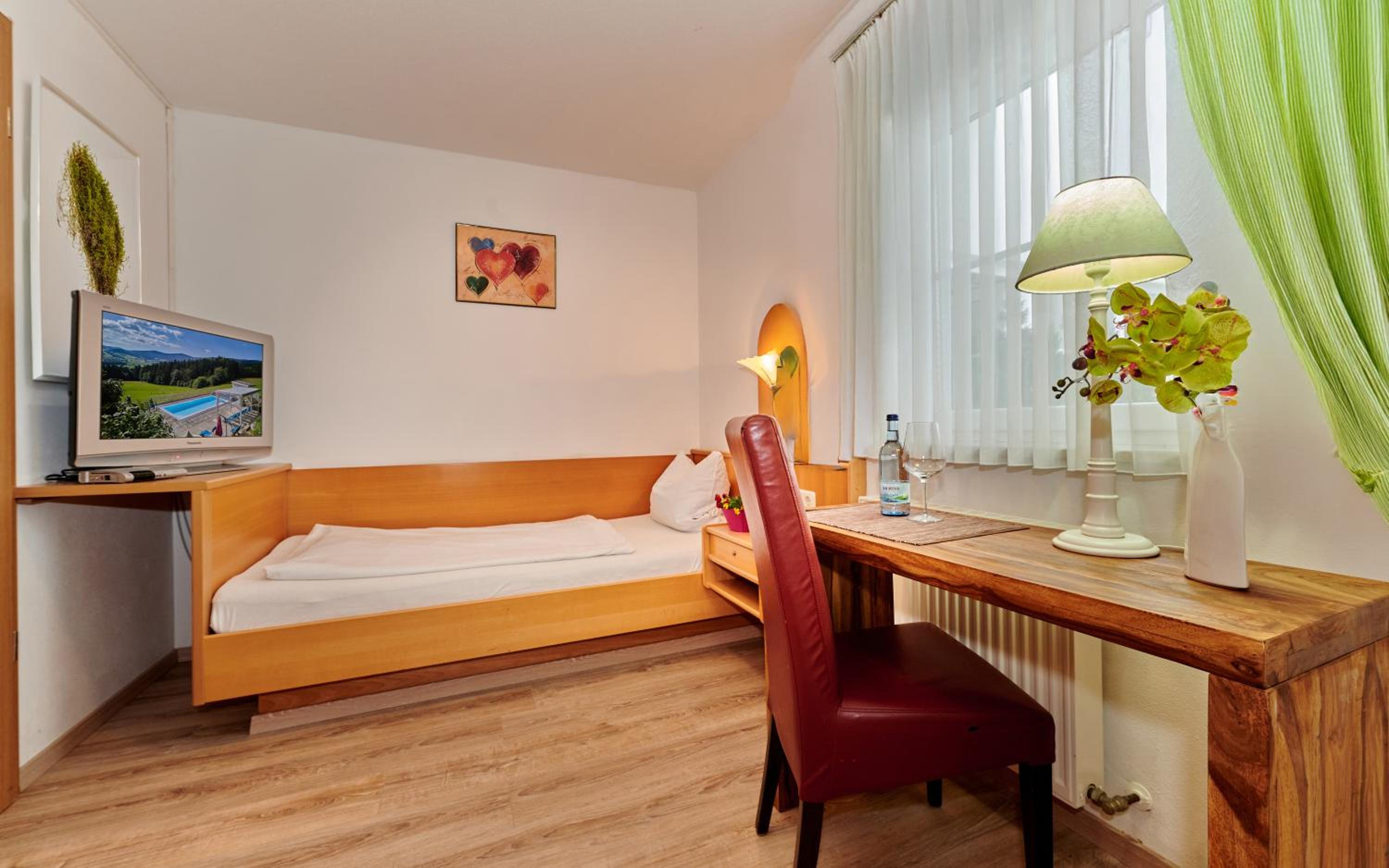 Single Room photo 1