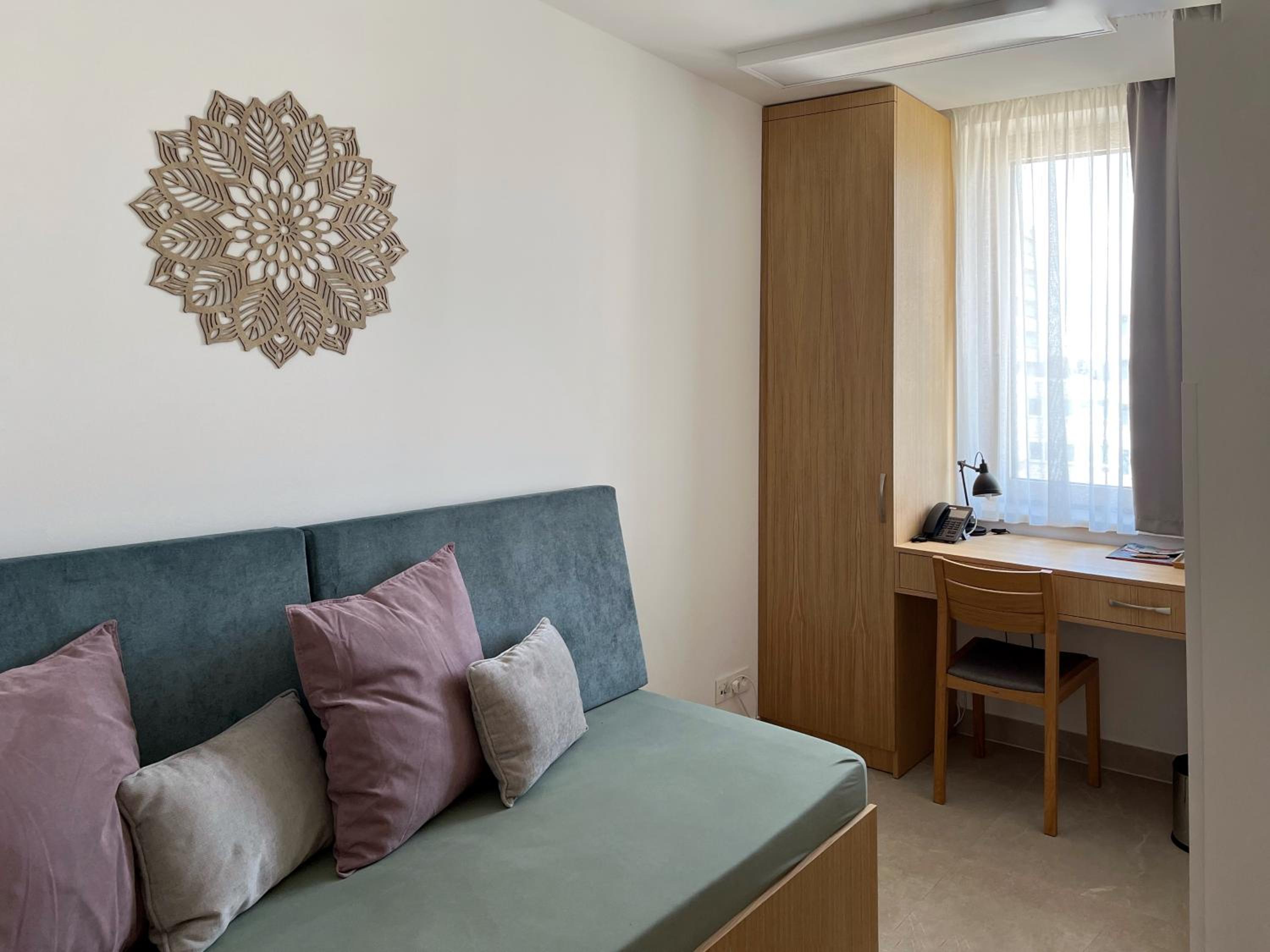 Suite Apartment - Photo 4