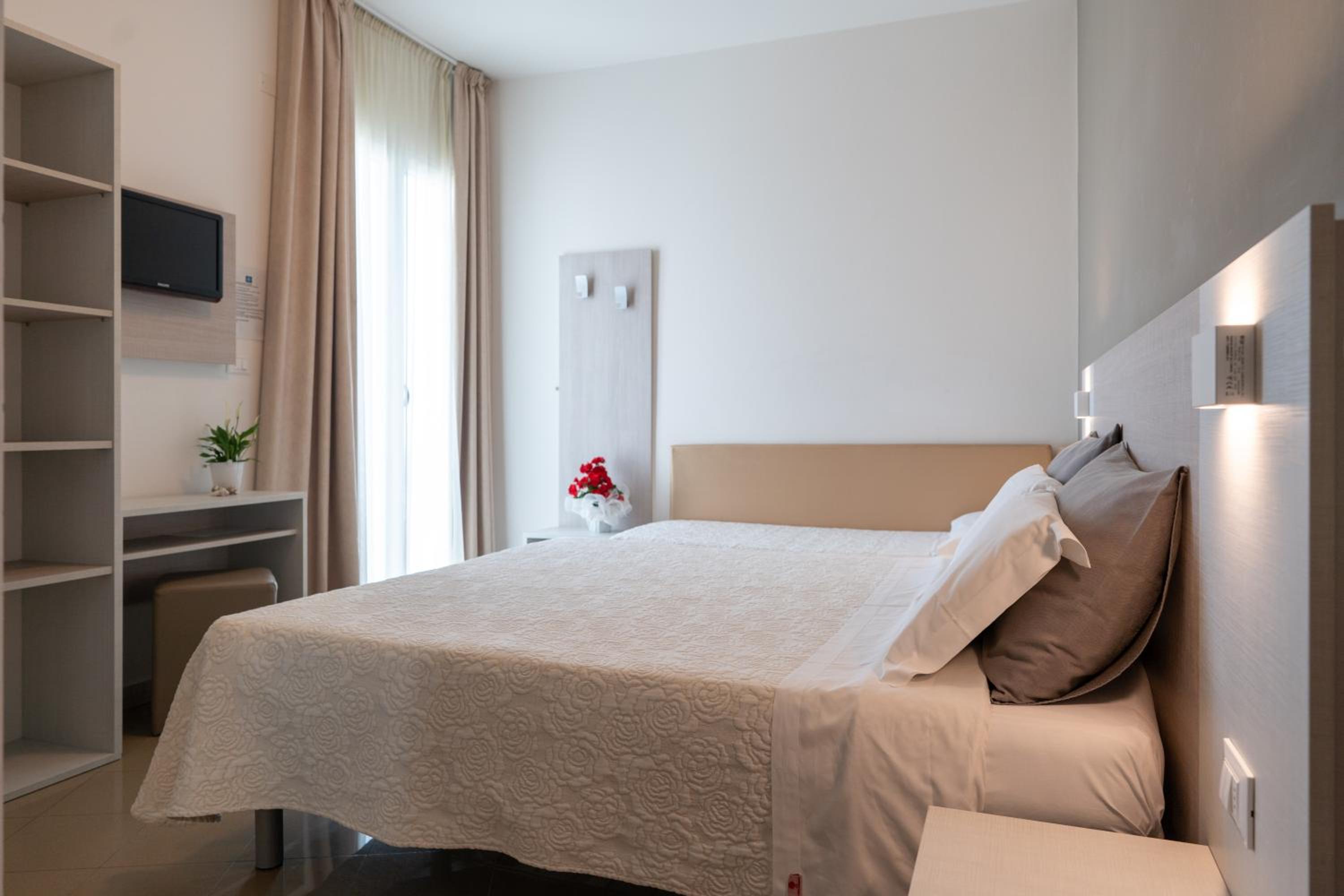 Double Room - Single Use
