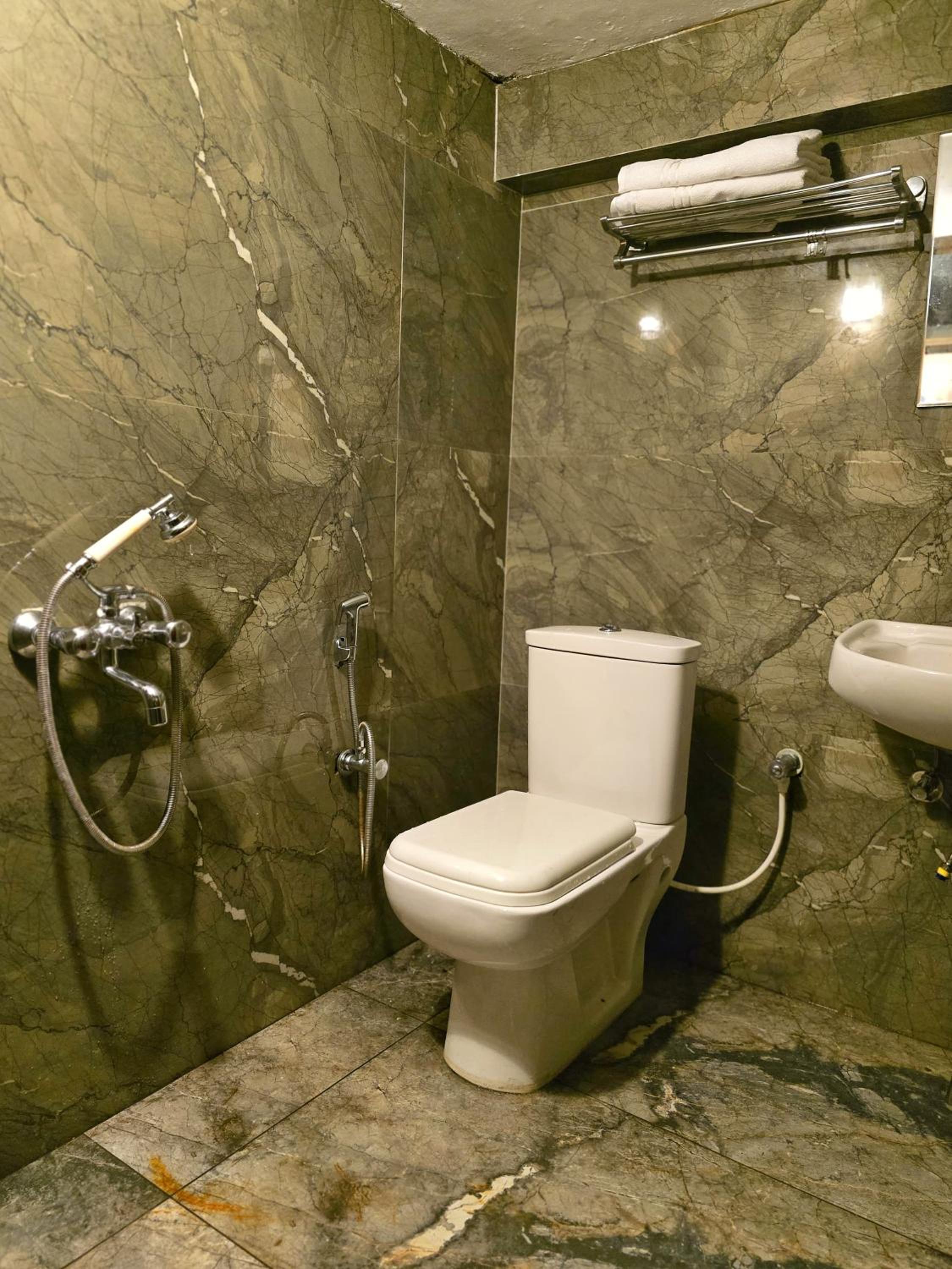 Superior King Room photo 3