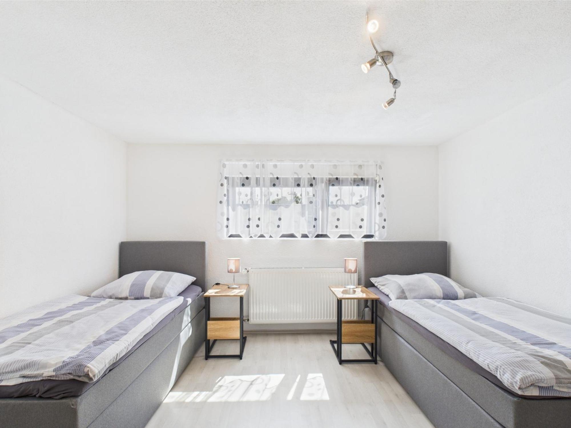 Apartment - Split Level photo 2