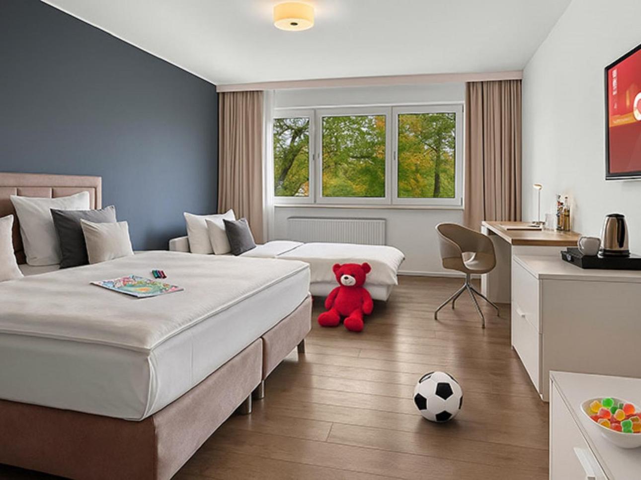 Standard Family Room photo 2