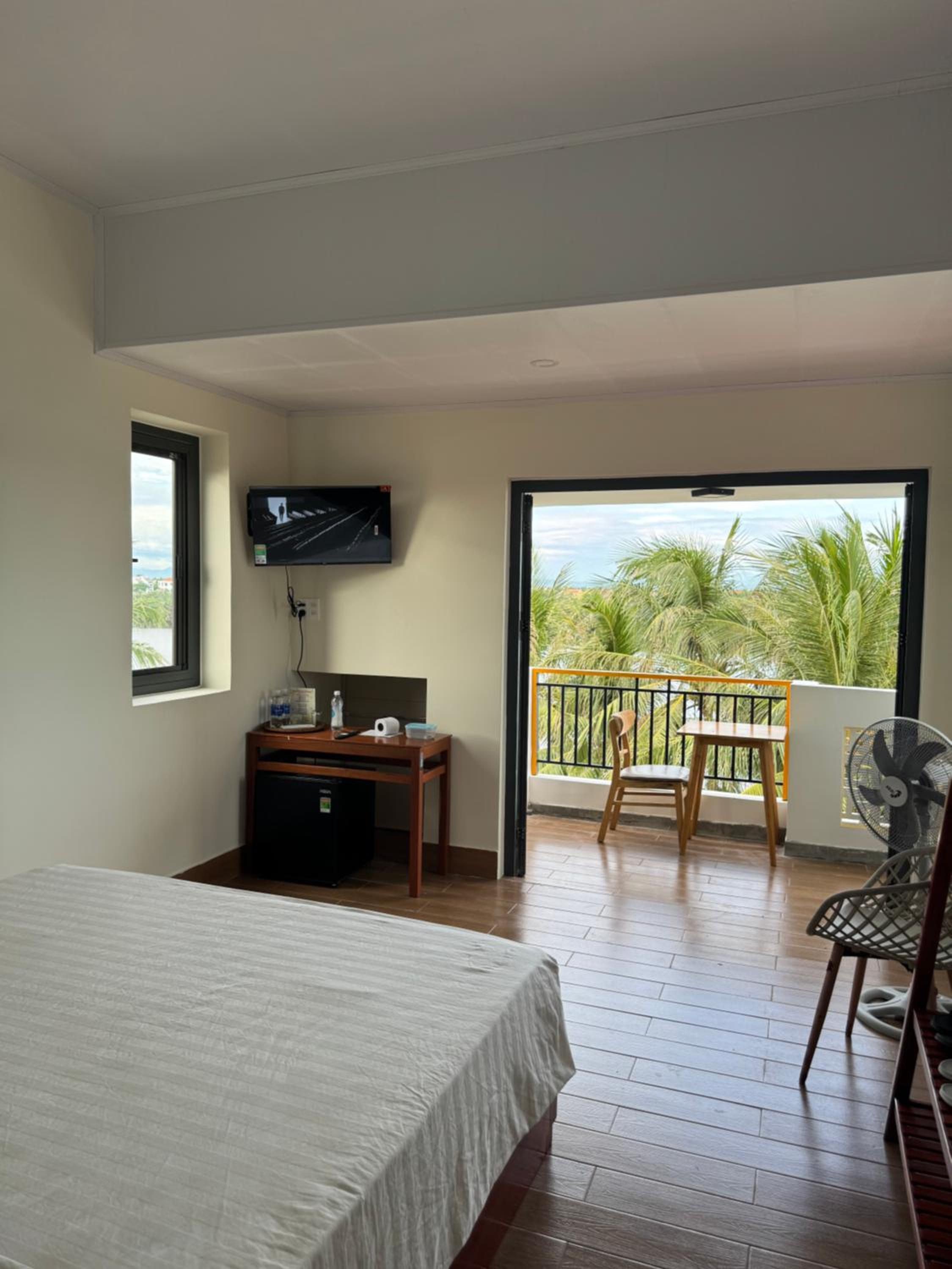 Deluxe Double Room with Balcony and Sea View