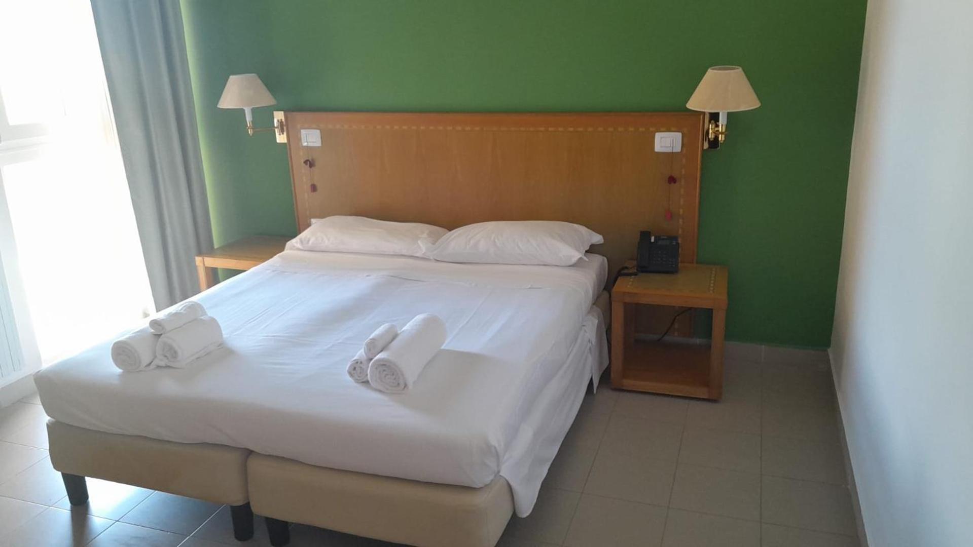 Double or Twin Room - Disability Access photo 3