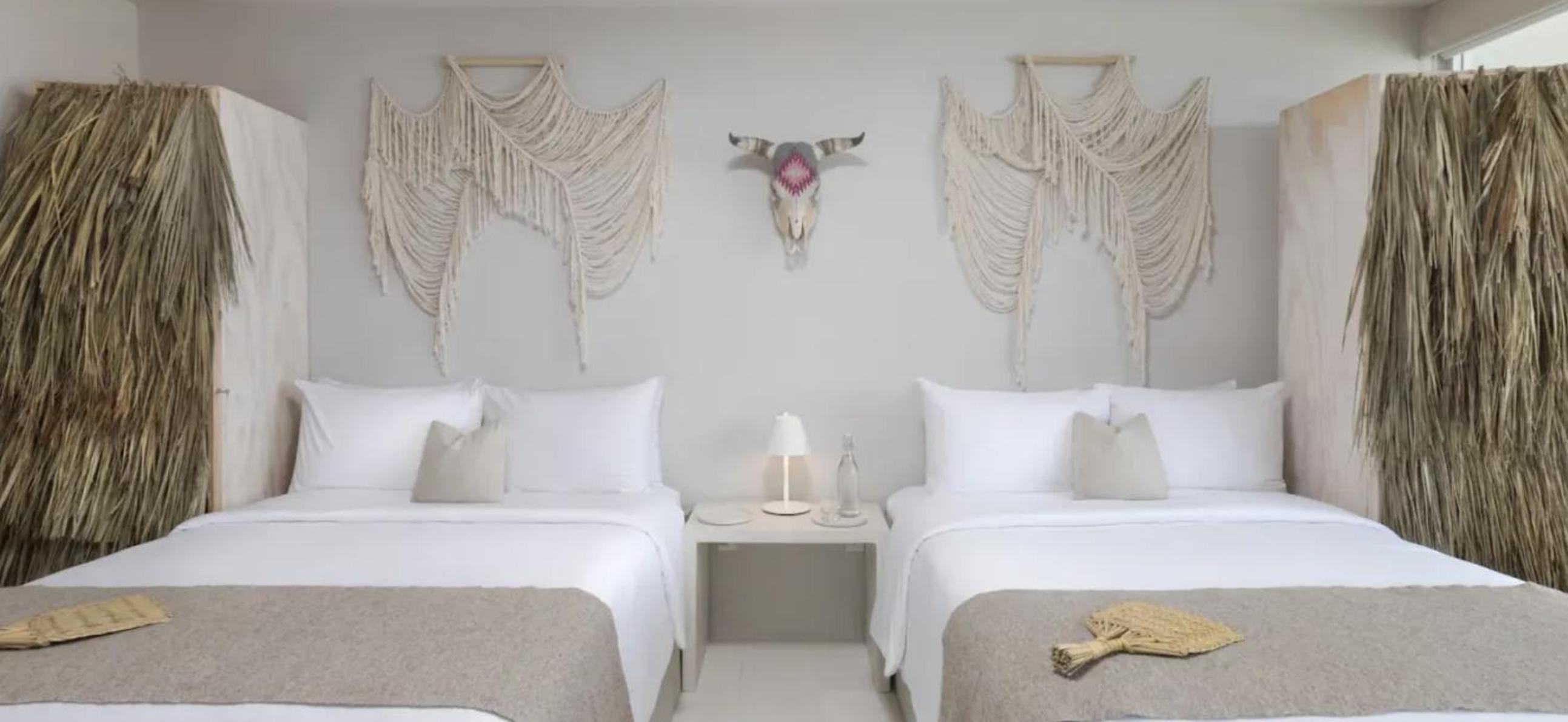 Deluxe Twin Room with Sea View photo 3