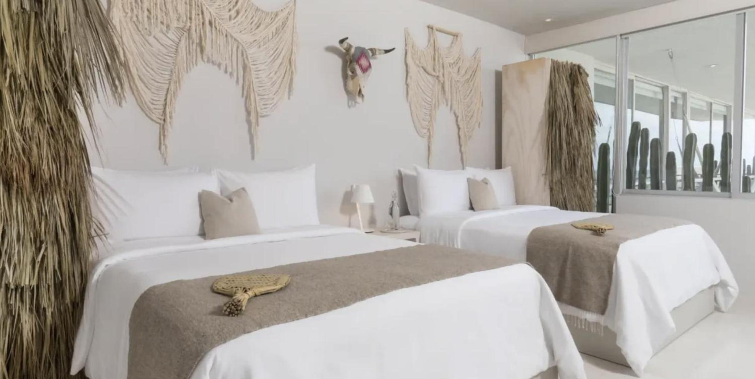 Deluxe Twin Room with Sea View