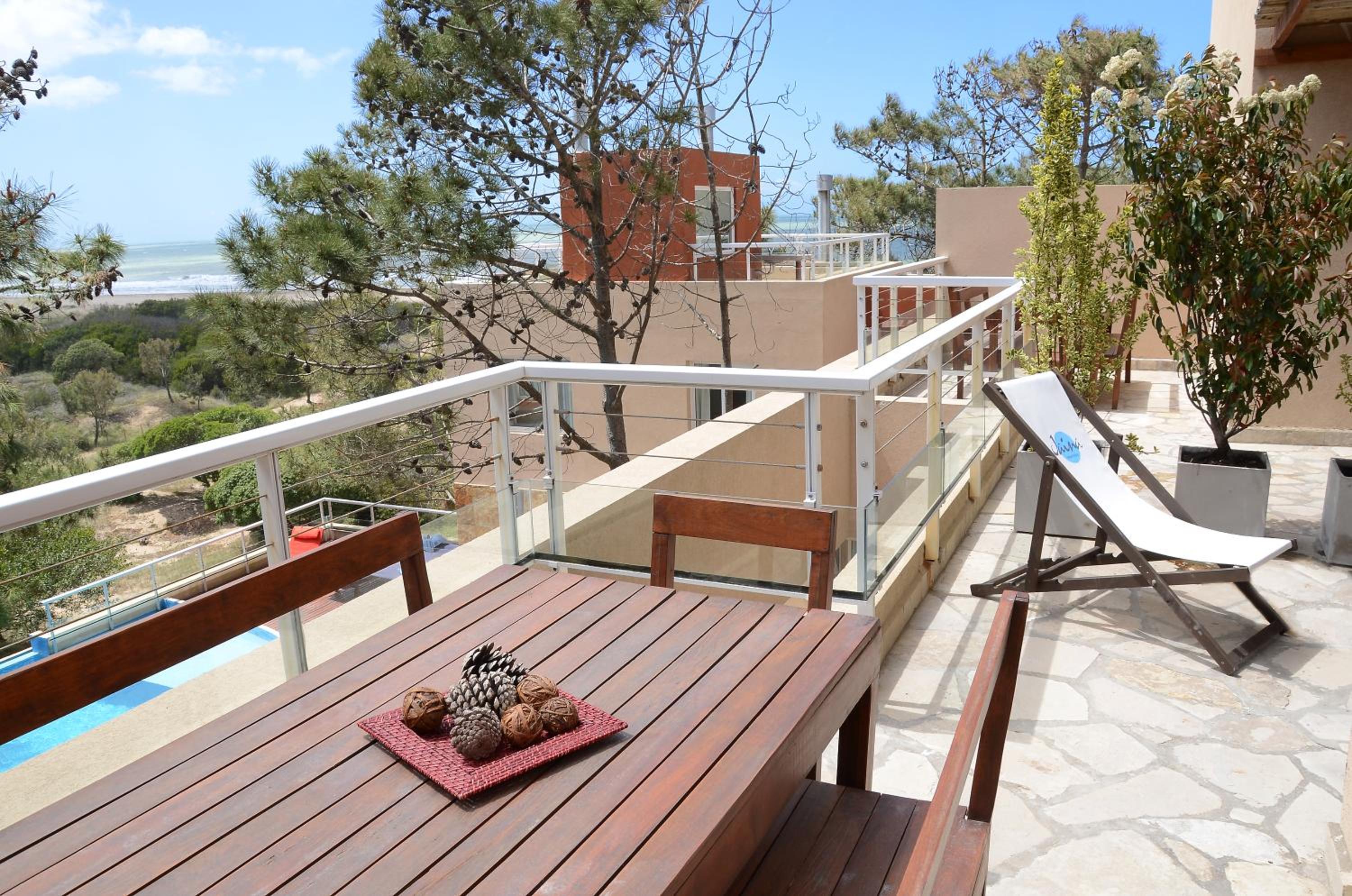 Apartment with Terrace photo 2