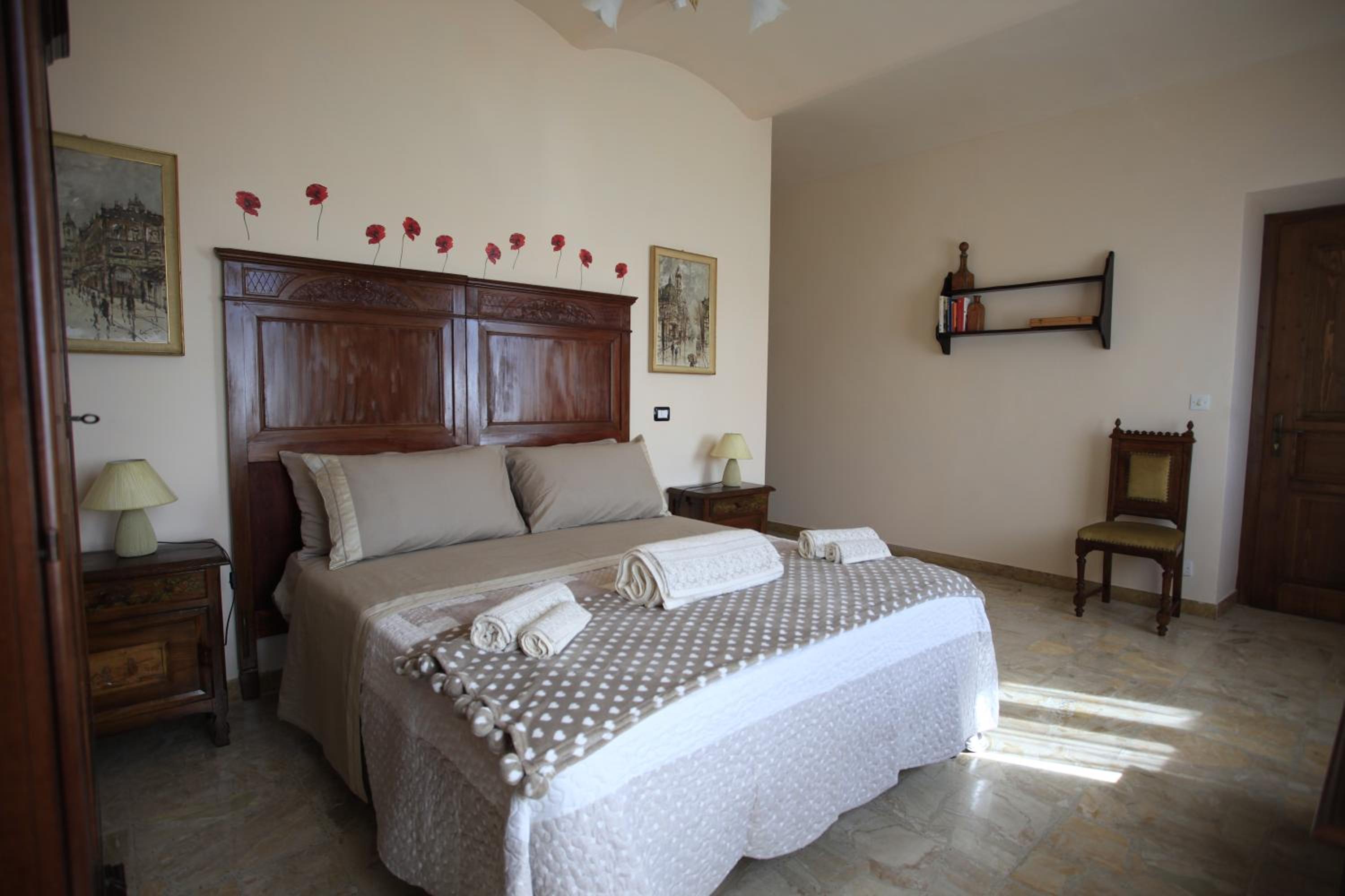 Double Room with Garden View - Photo 2