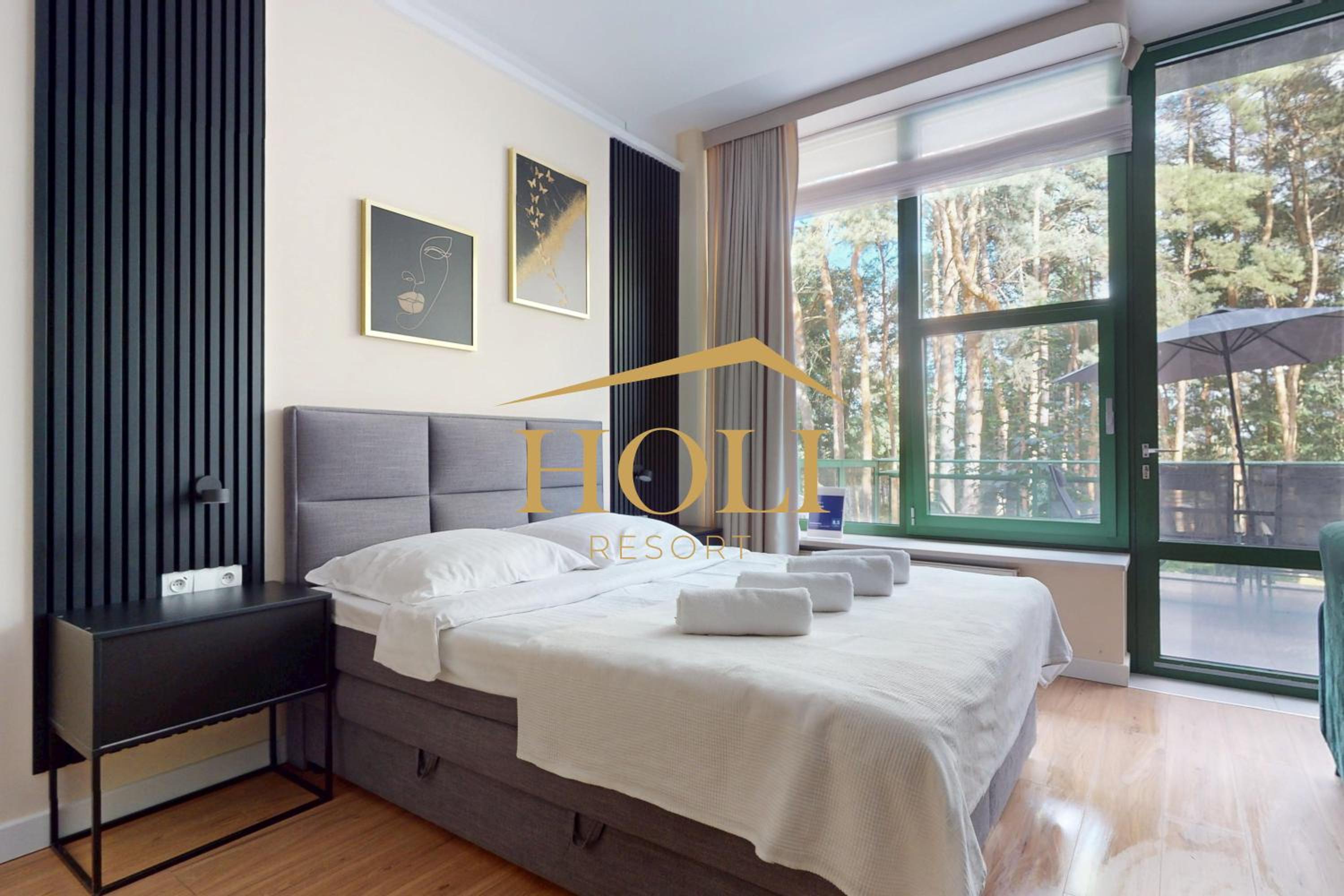 Deluxe Apartment
