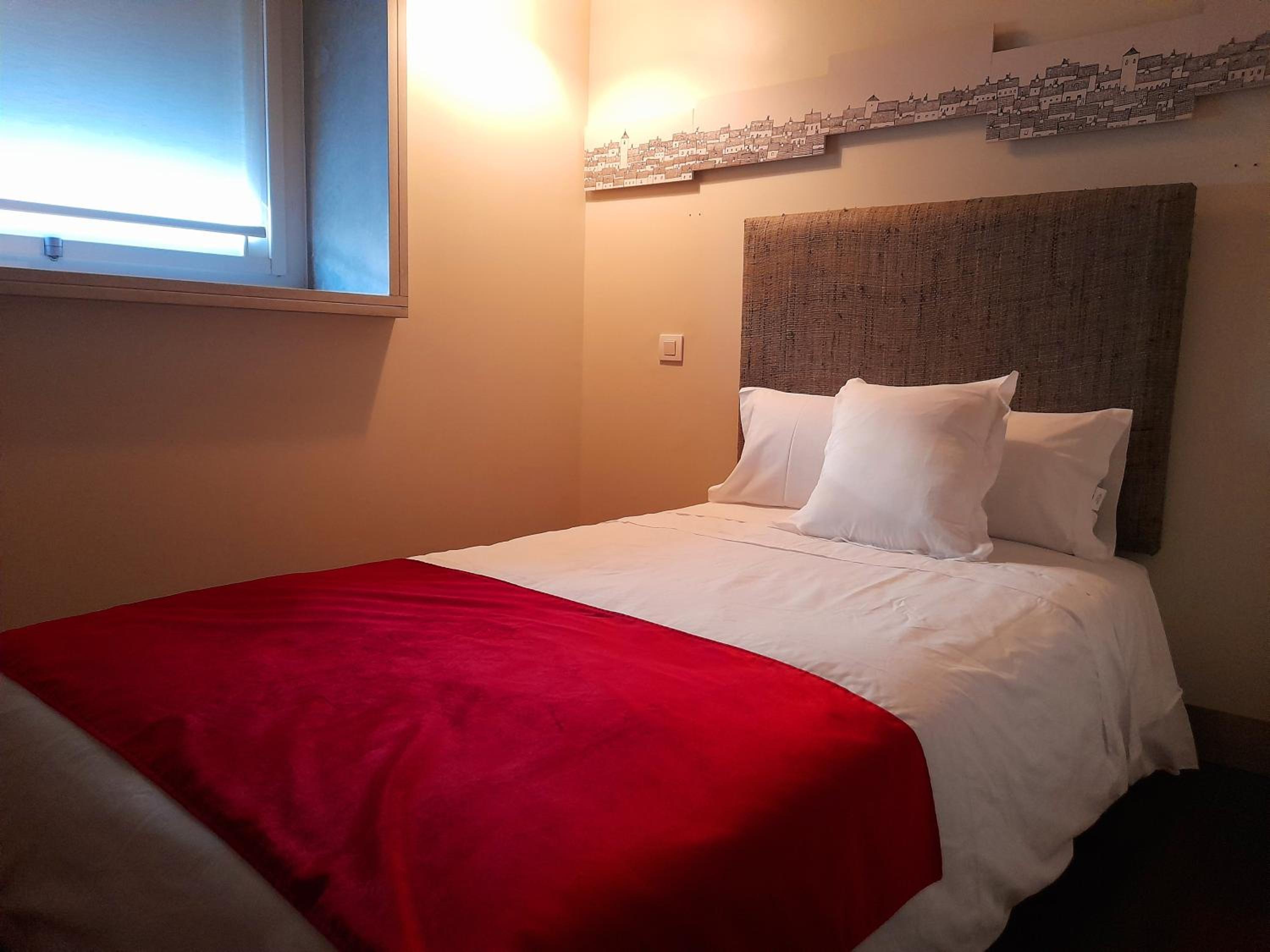 Deluxe Single Room