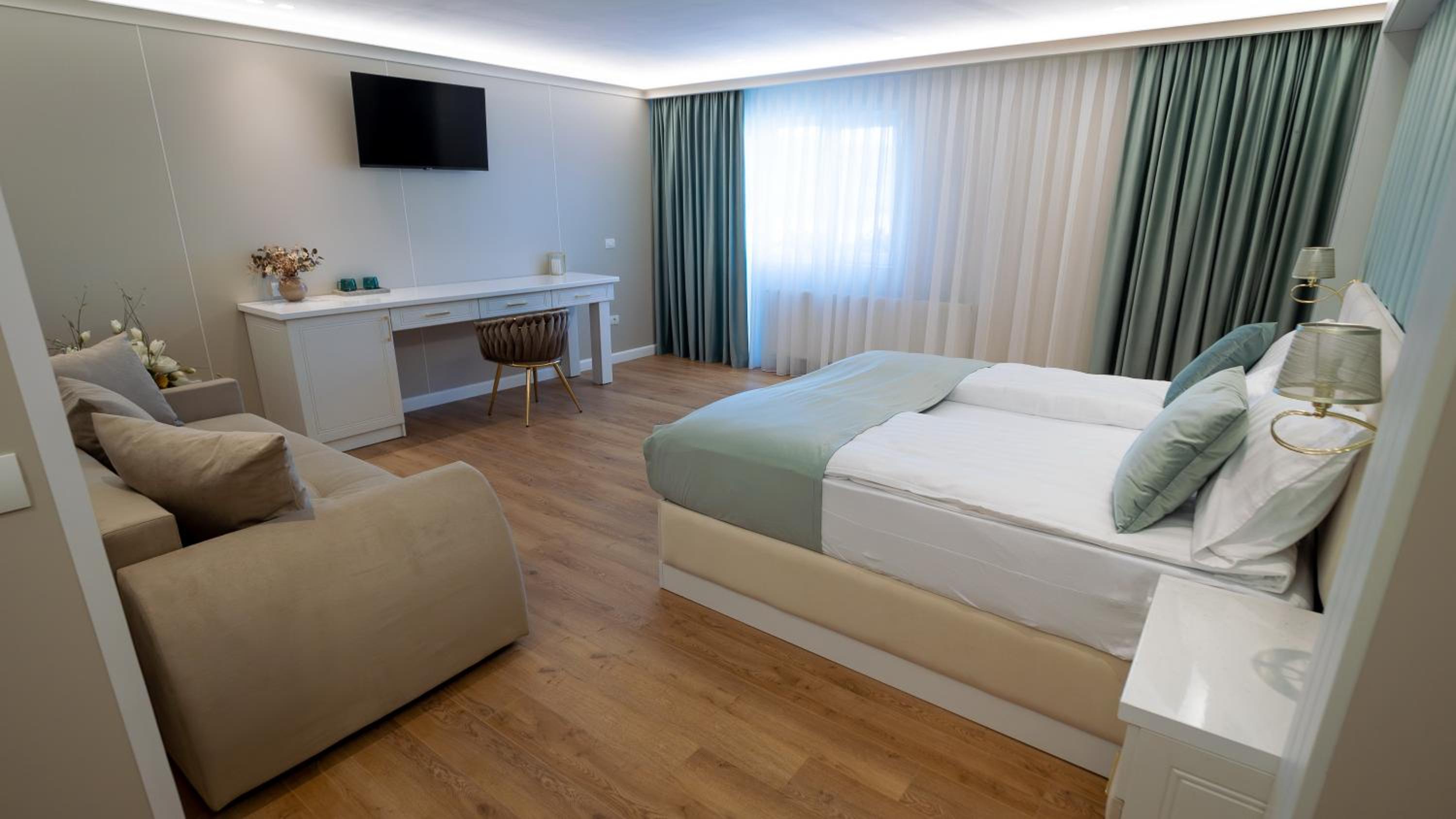 Triple Room with Balcony photo 2