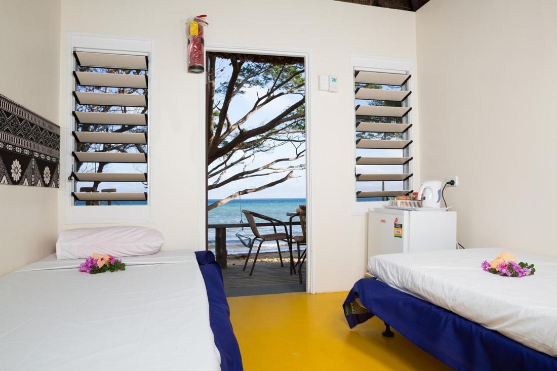 Bungalow - Beach Front photo 23