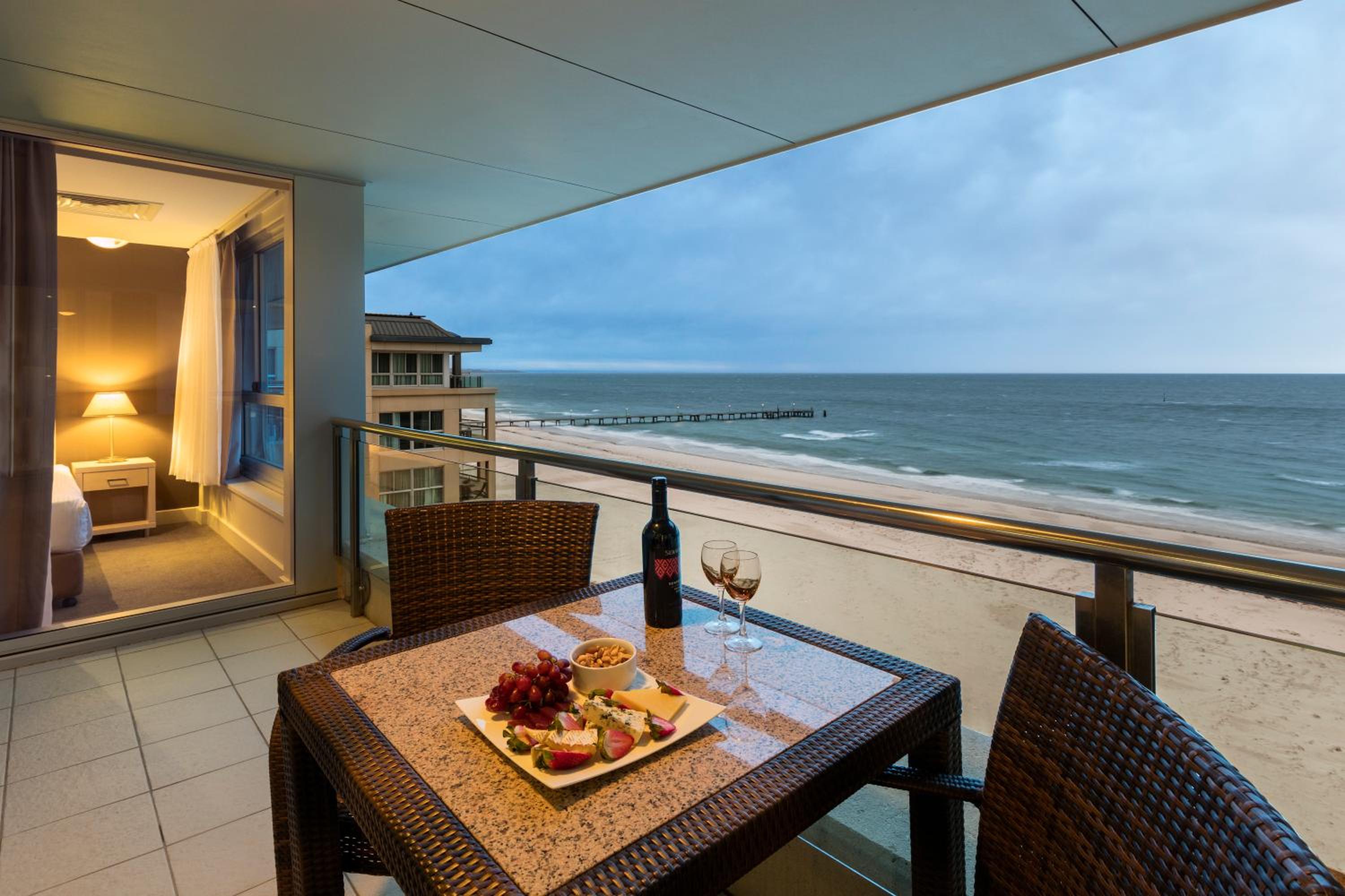 Two-Bedroom Apartment with Ocean View - No Housekeeping - Photo 7