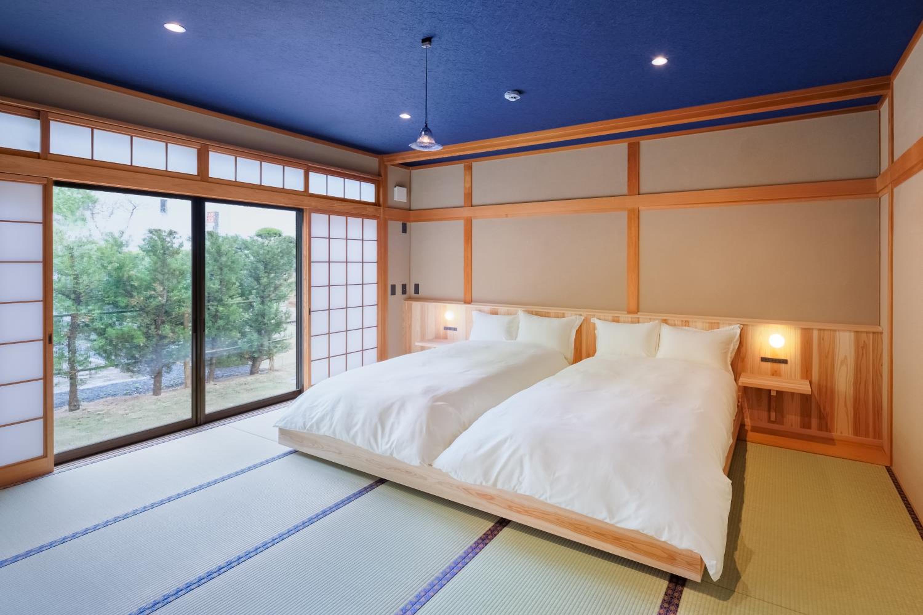 Four-Bedroom House photo 1