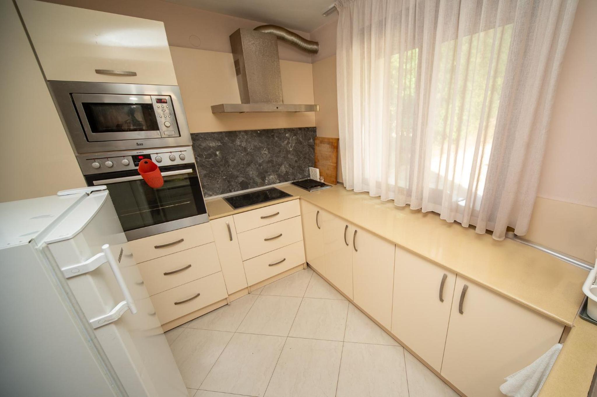 Three-Bedroom Villa photo 1