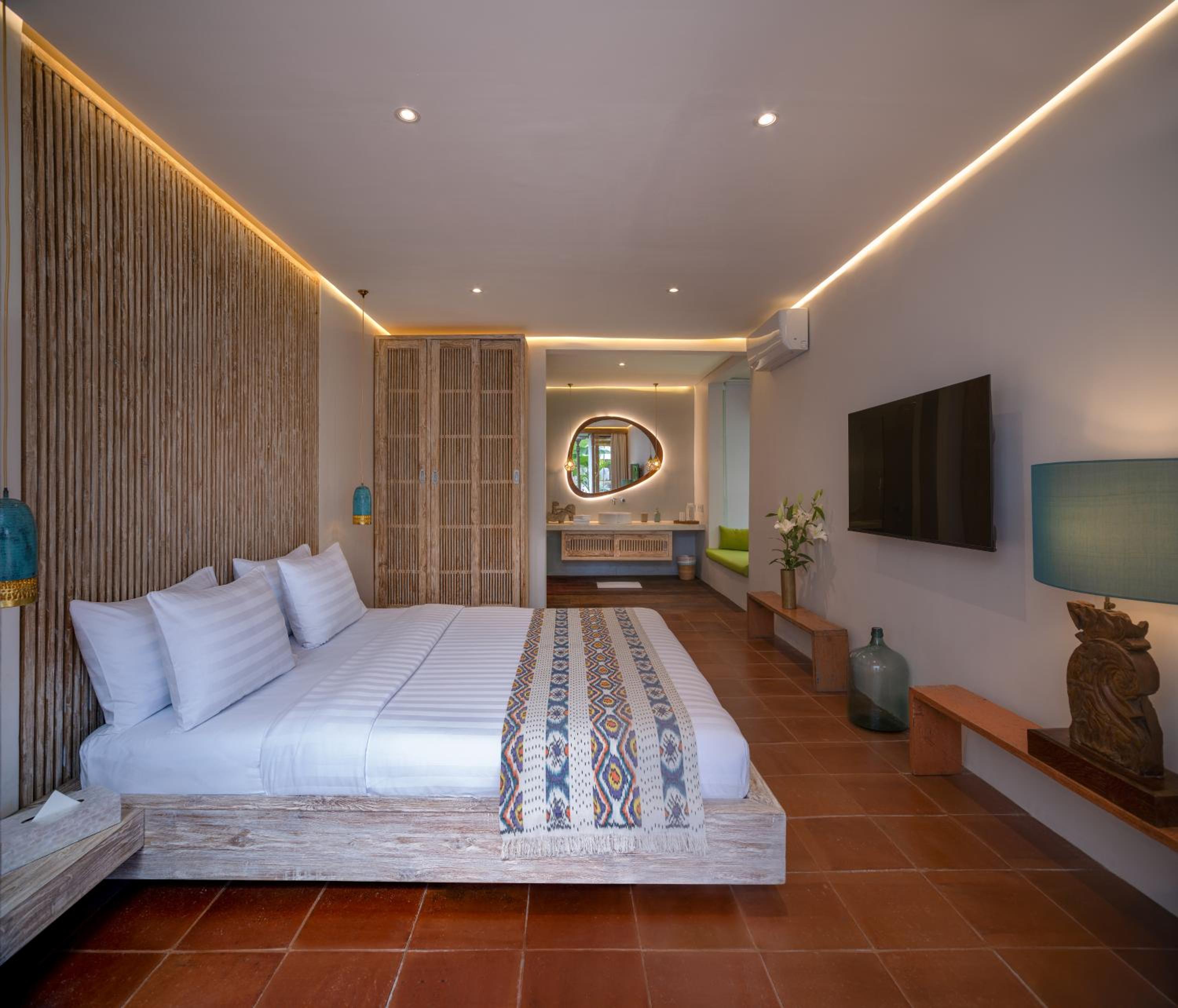 Umah Naga- Three-Bedroom Villa with Private Pool photo 2