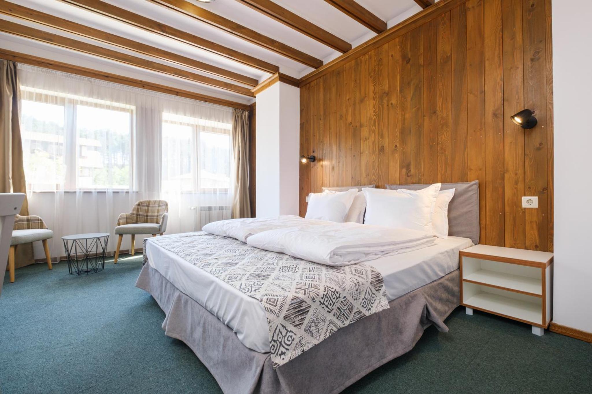 Double Room with Mountain View