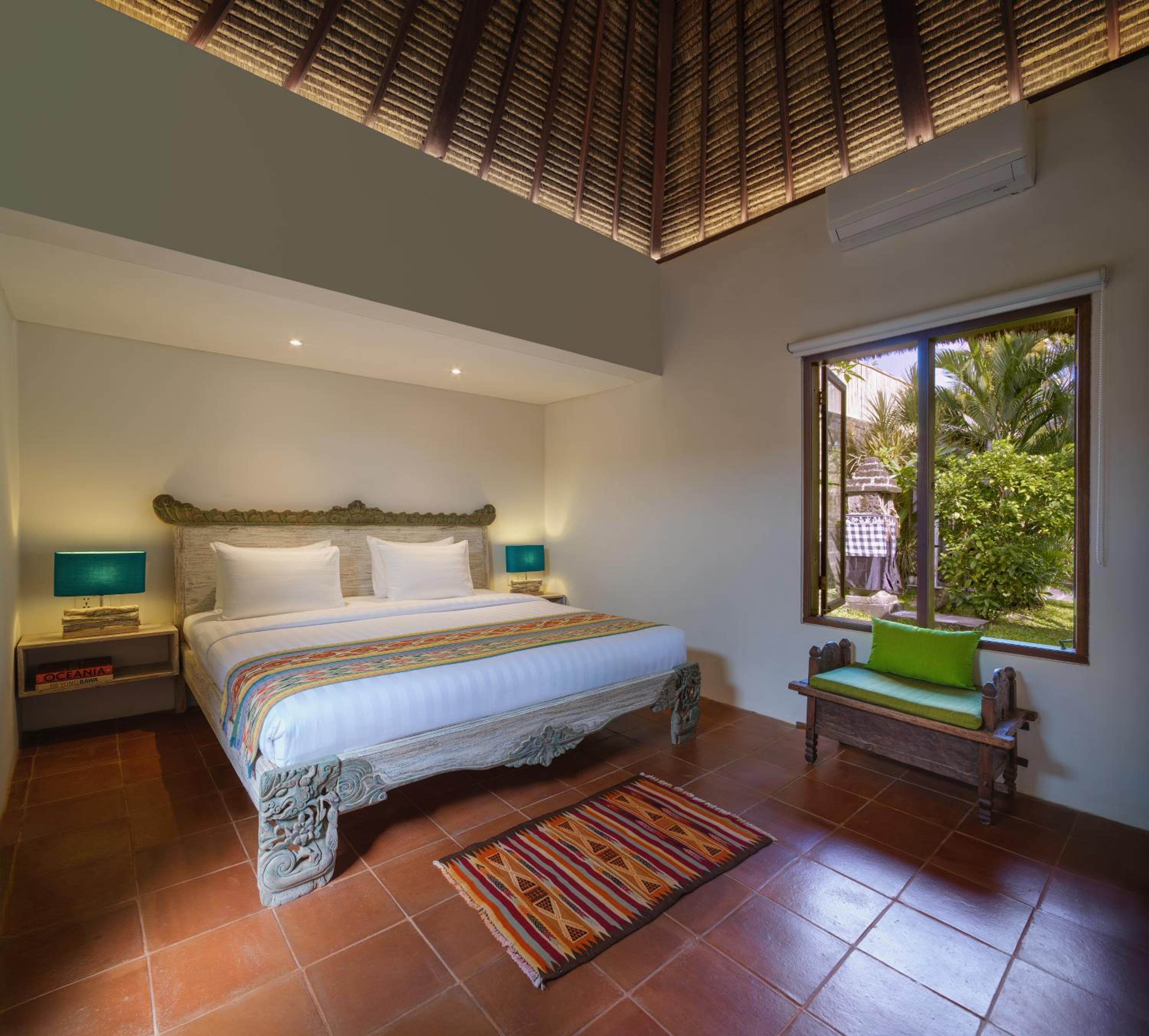 Umah Naga- Four-Bedroom Villa with Private Pool
